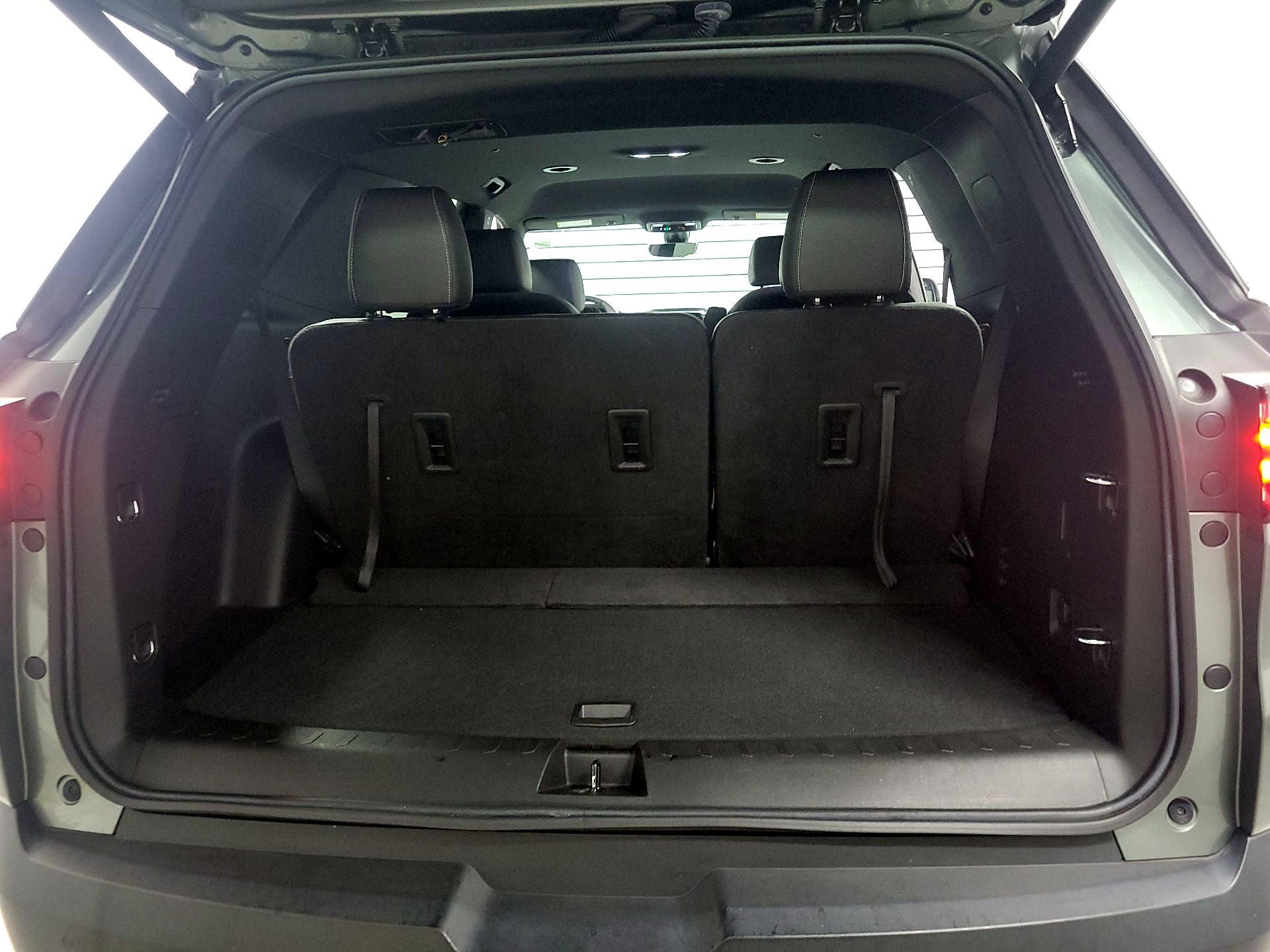 Thumbnail: 2023 Chevrolet Traverse - 15