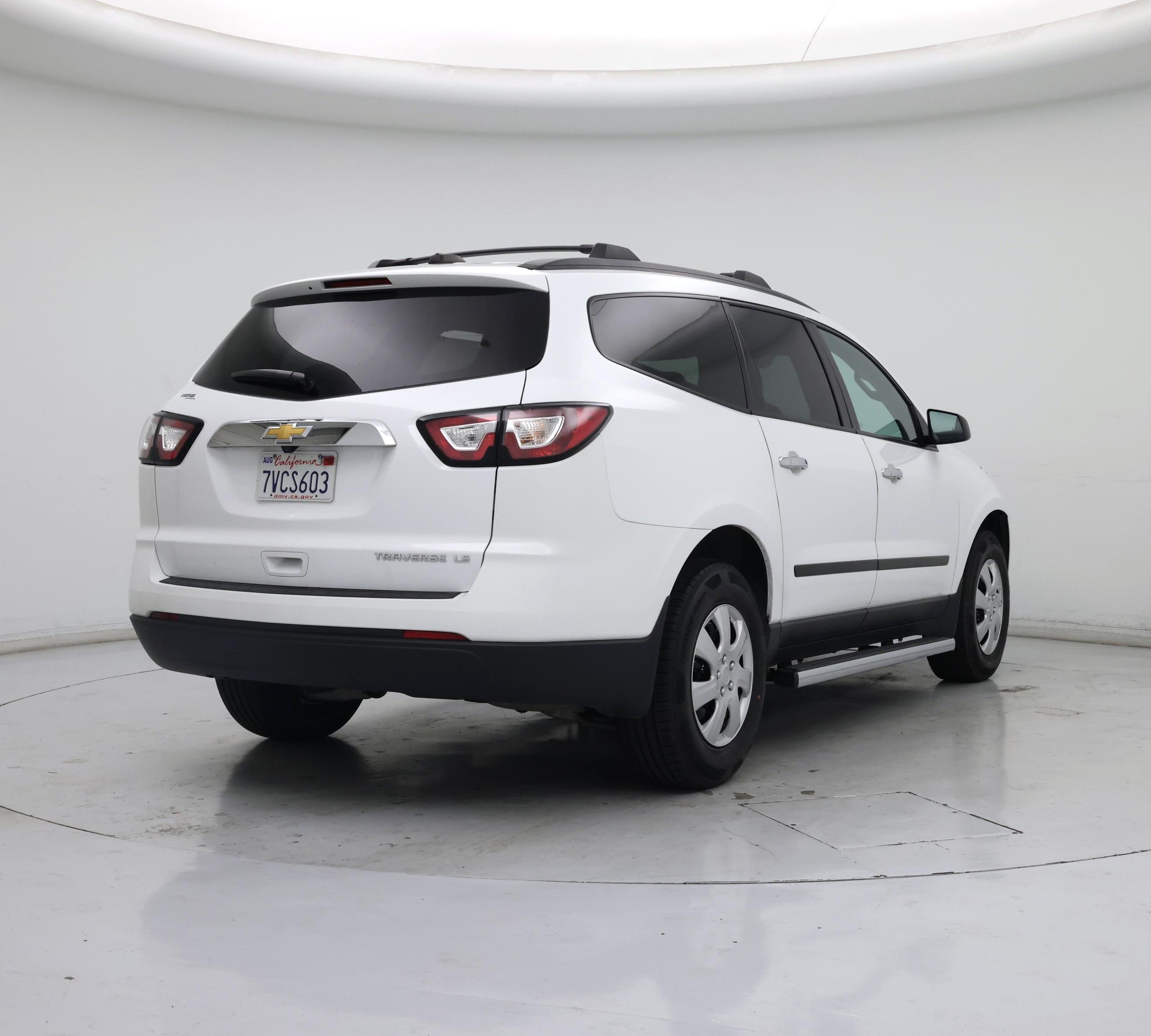 Thumbnail: 2016 Chevrolet Traverse - 8