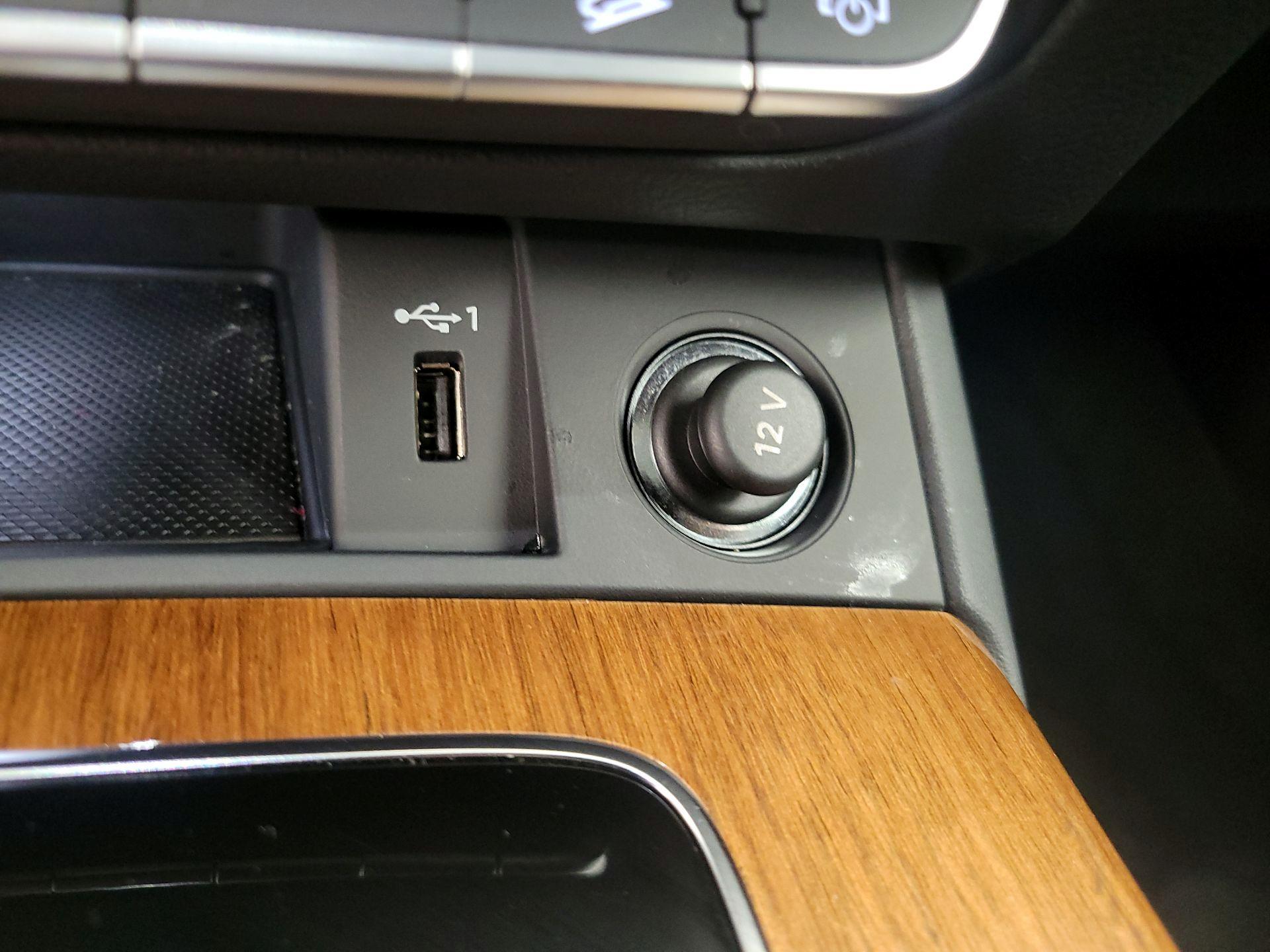 Thumbnail: 2023 Audi Q5 - 18