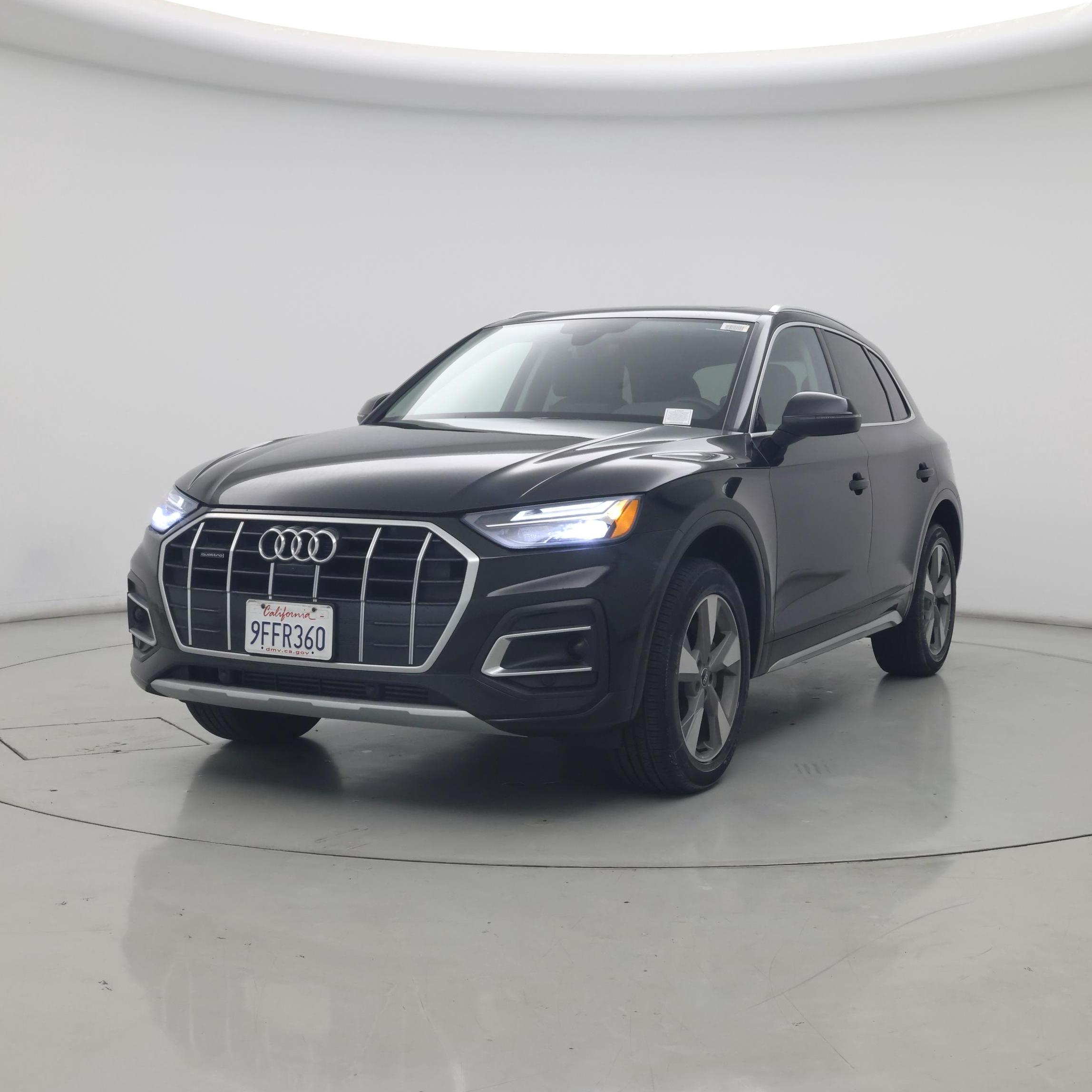 Thumbnail: 2023 Audi Q5 - 4