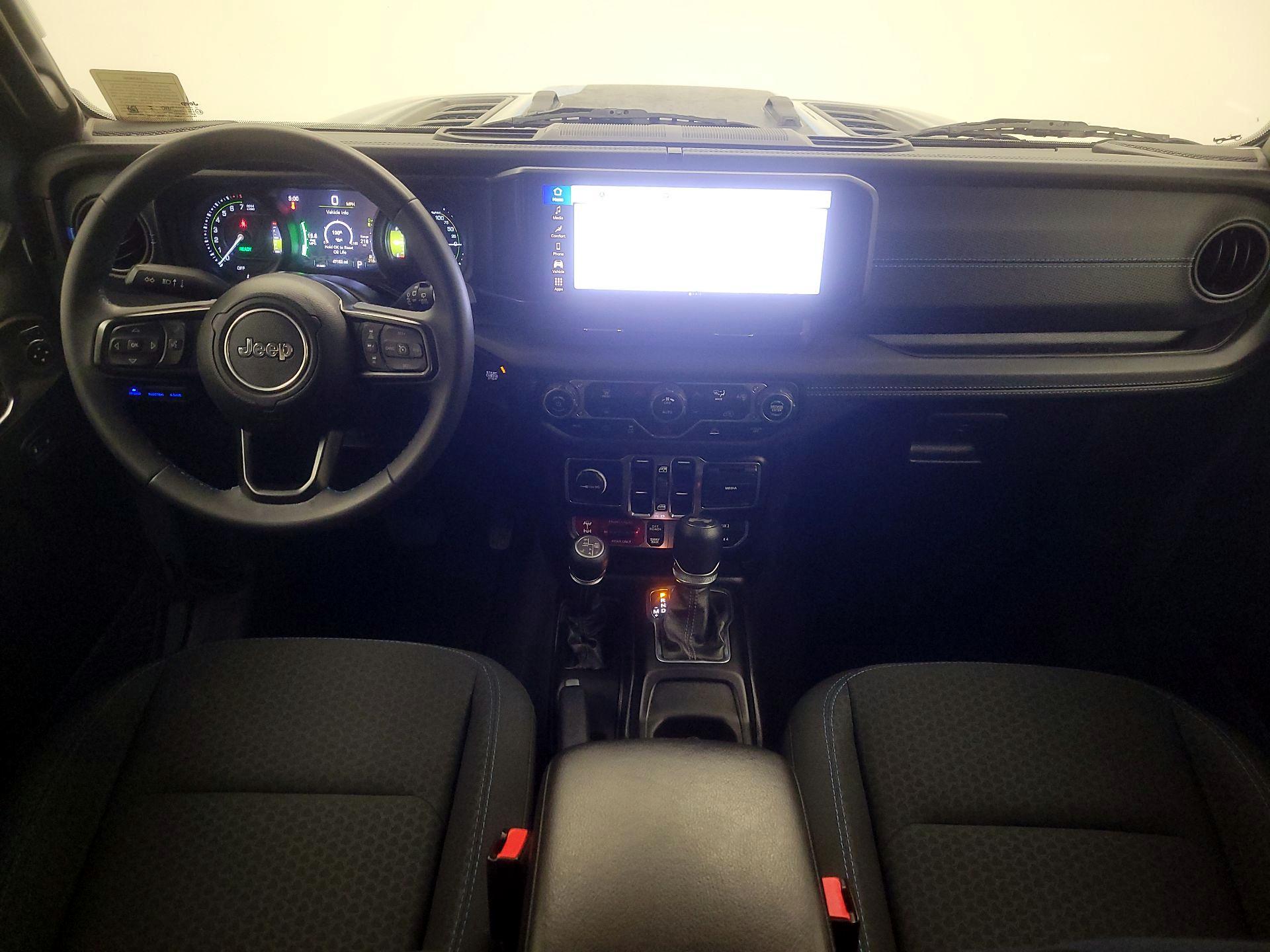 Thumbnail: 2024 Jeep Wrangler - 9