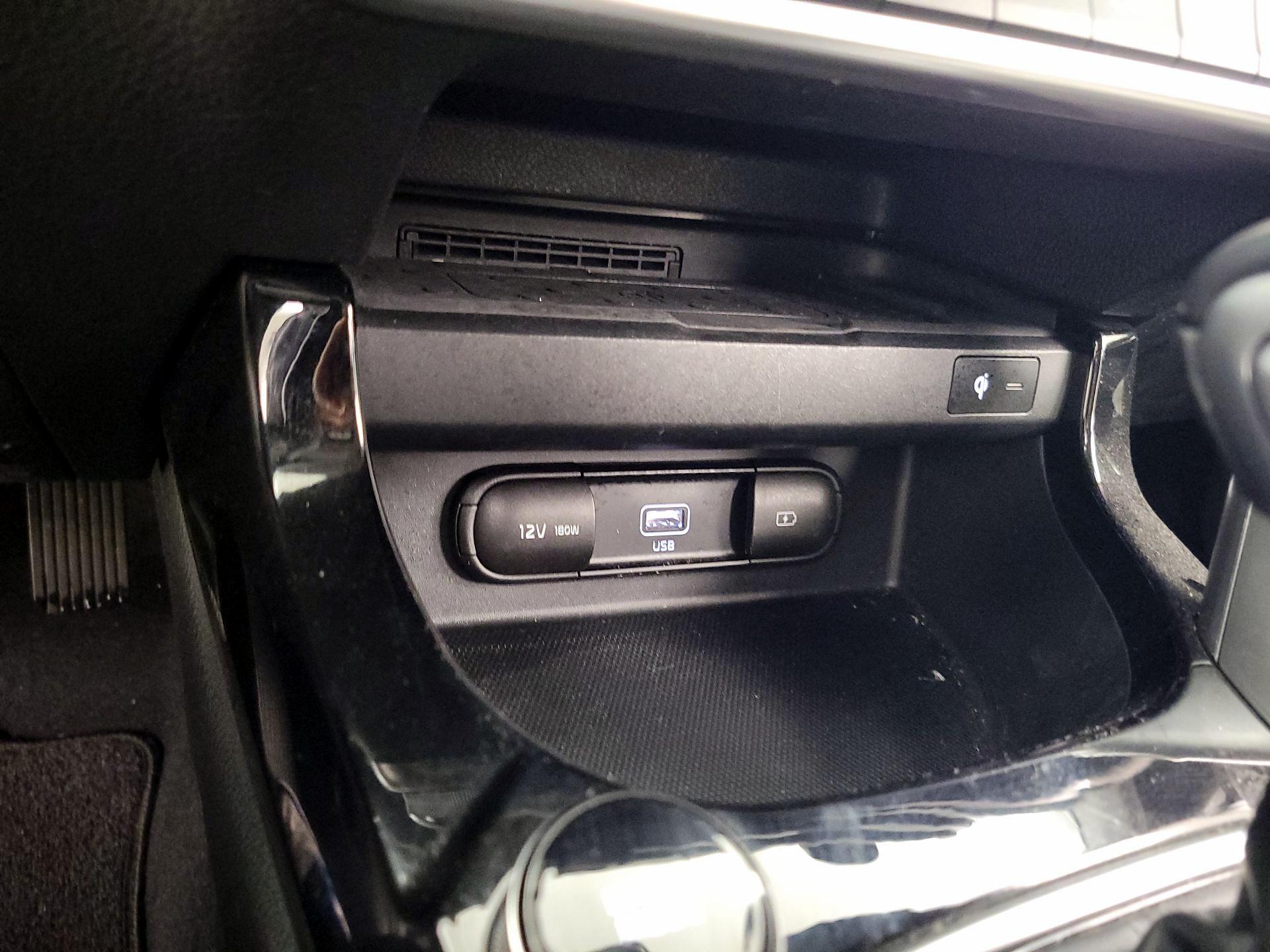 Thumbnail: 2021 Kia Seltos - 18