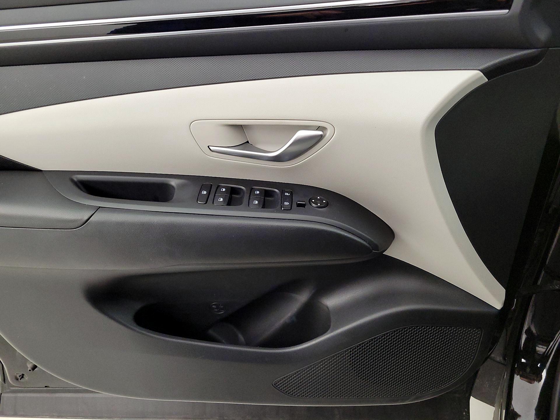 Thumbnail: 2023 Hyundai Tucson - 12