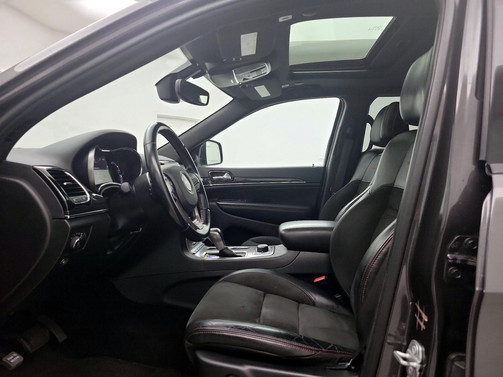2021 Jeep Grand Cherokee Trailhawk - Photo 21