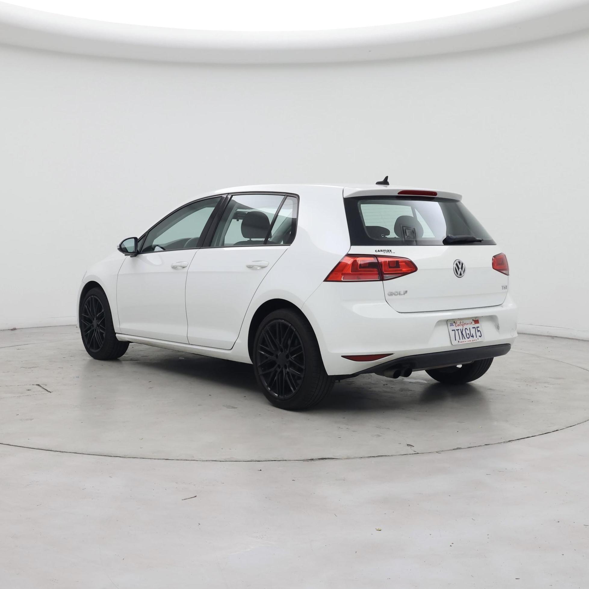 Thumbnail: 2016 Volkswagen Golf - 2