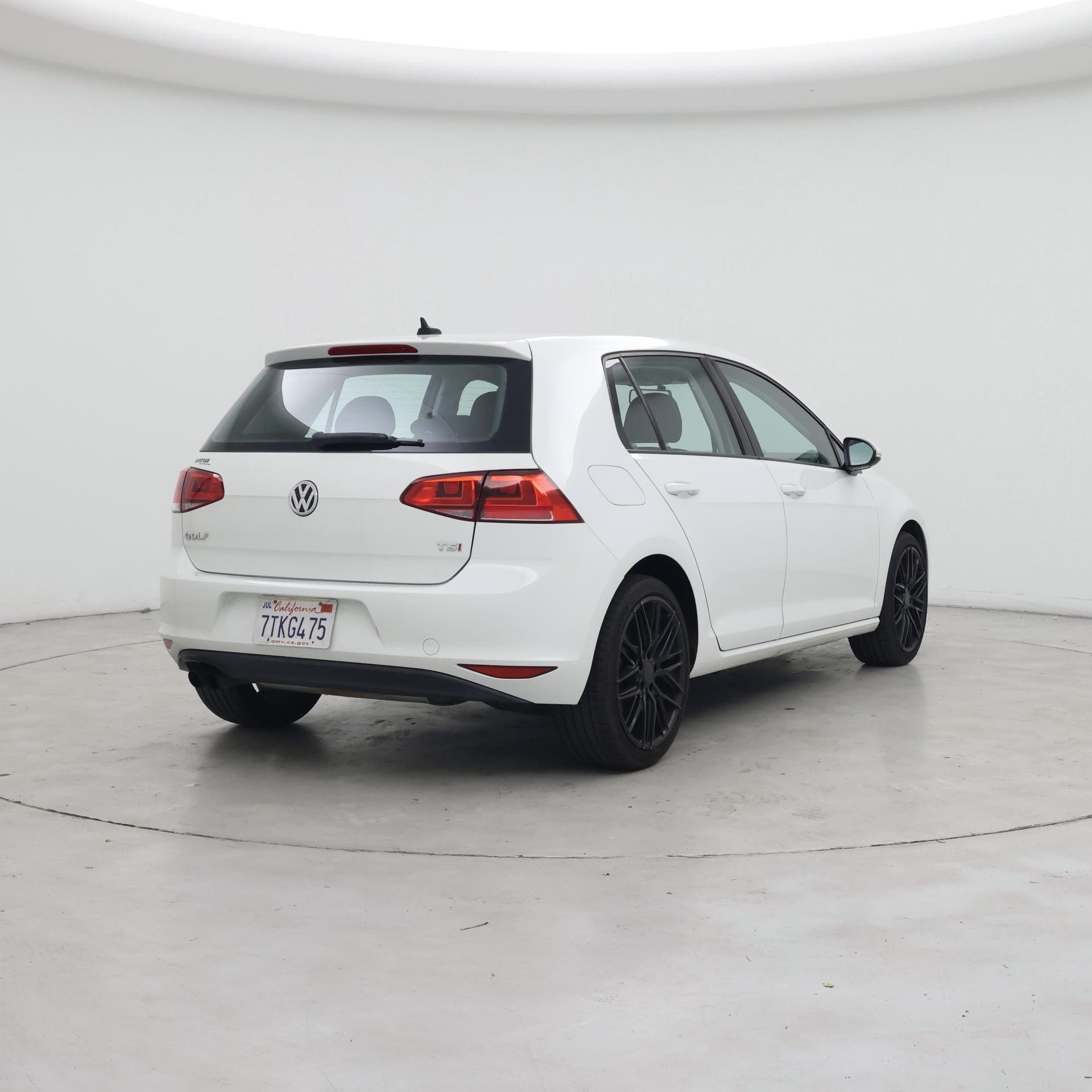 Thumbnail: 2016 Volkswagen Golf - 8