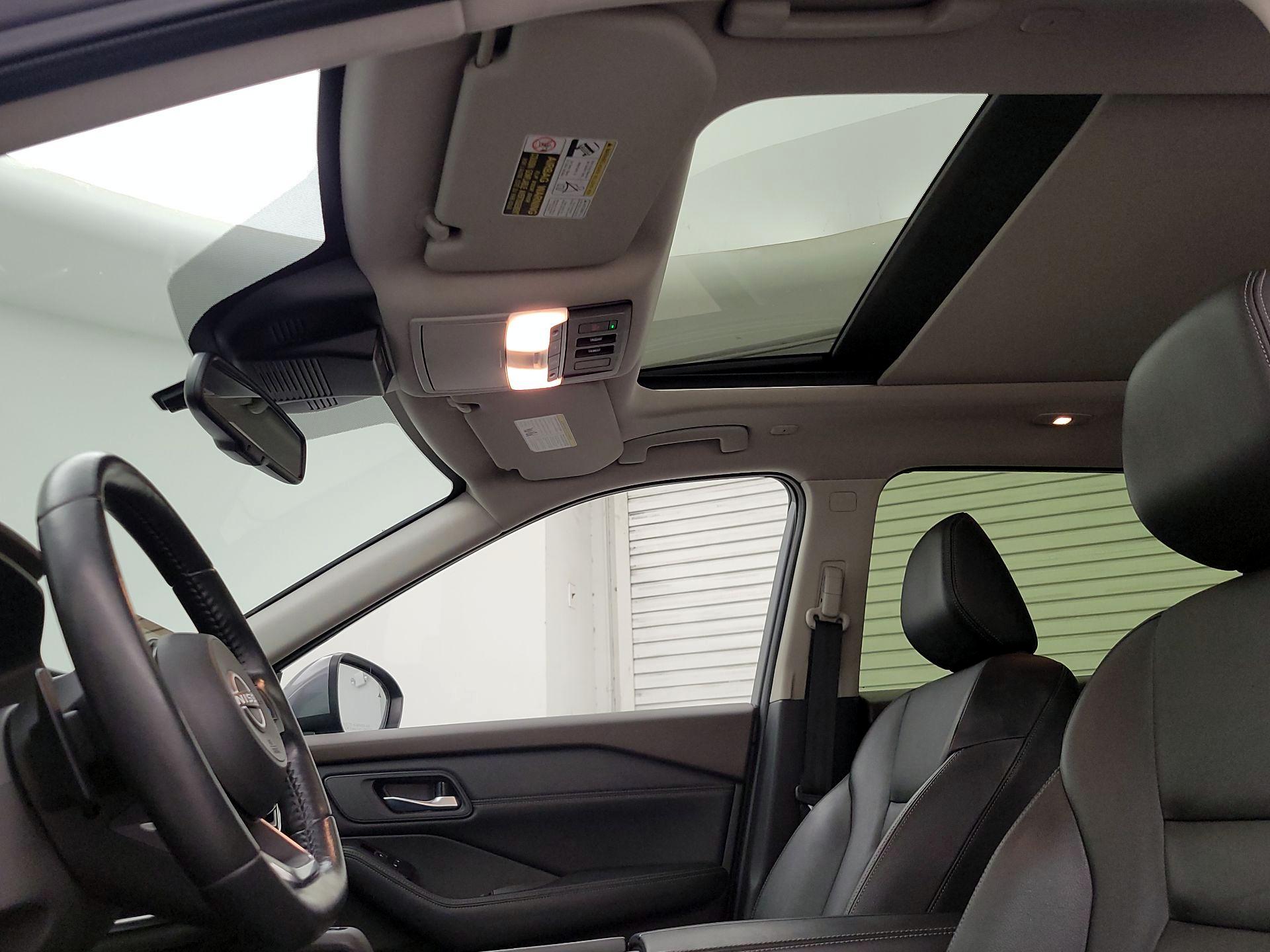 Thumbnail: 2023 Nissan Rogue - 19