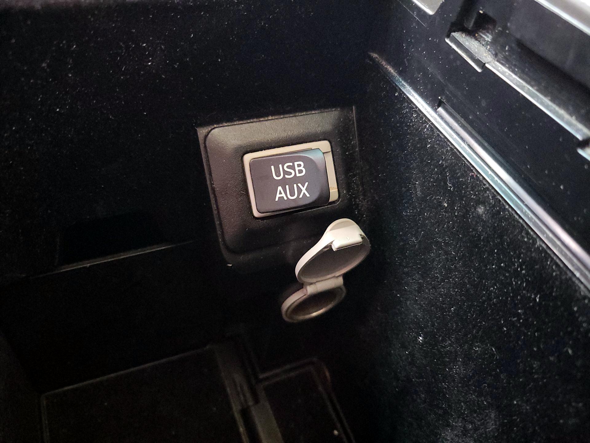 Thumbnail: 2015 Lexus RX - 19