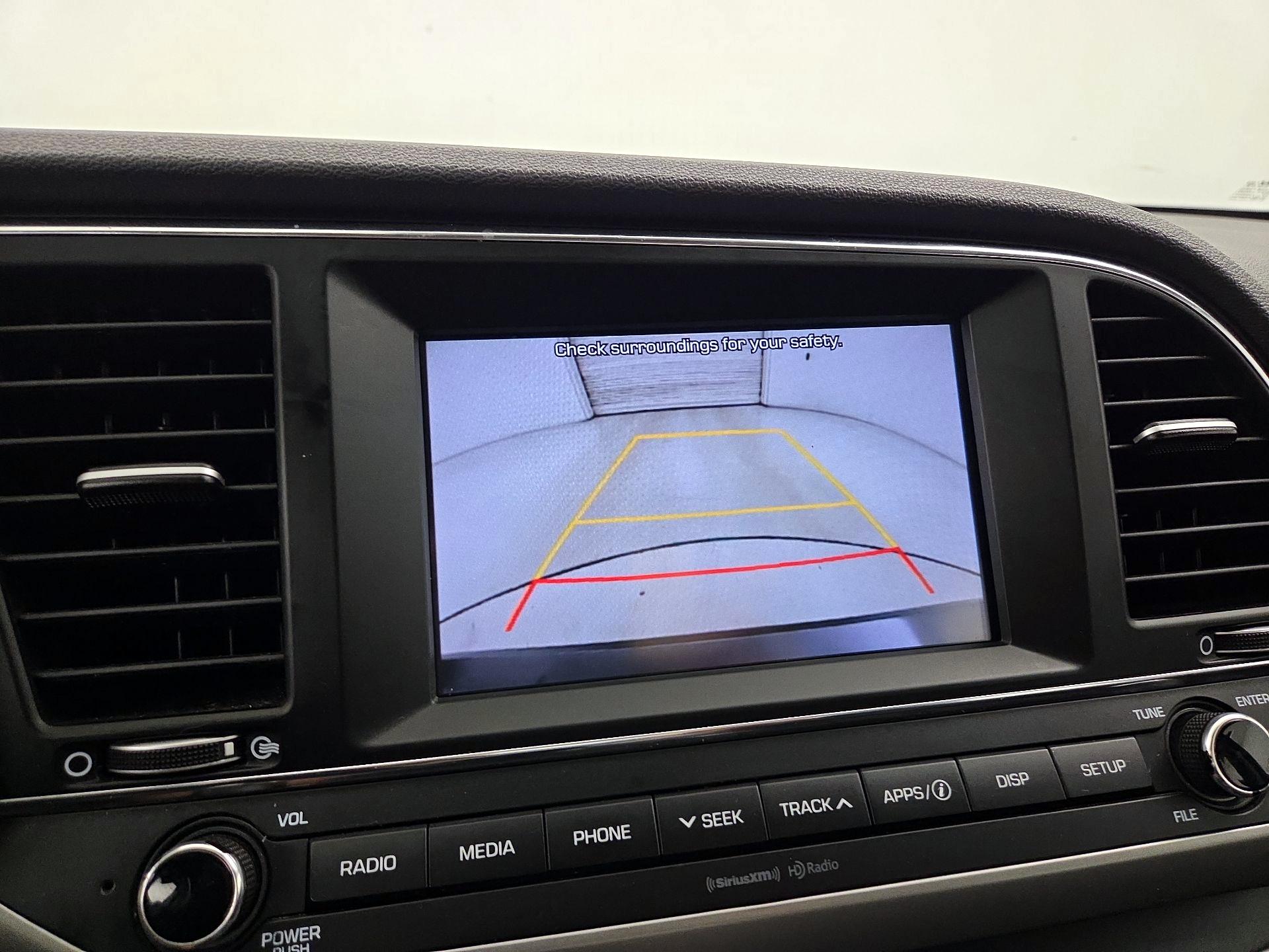 Thumbnail: 2018 Hyundai Elantra - 14