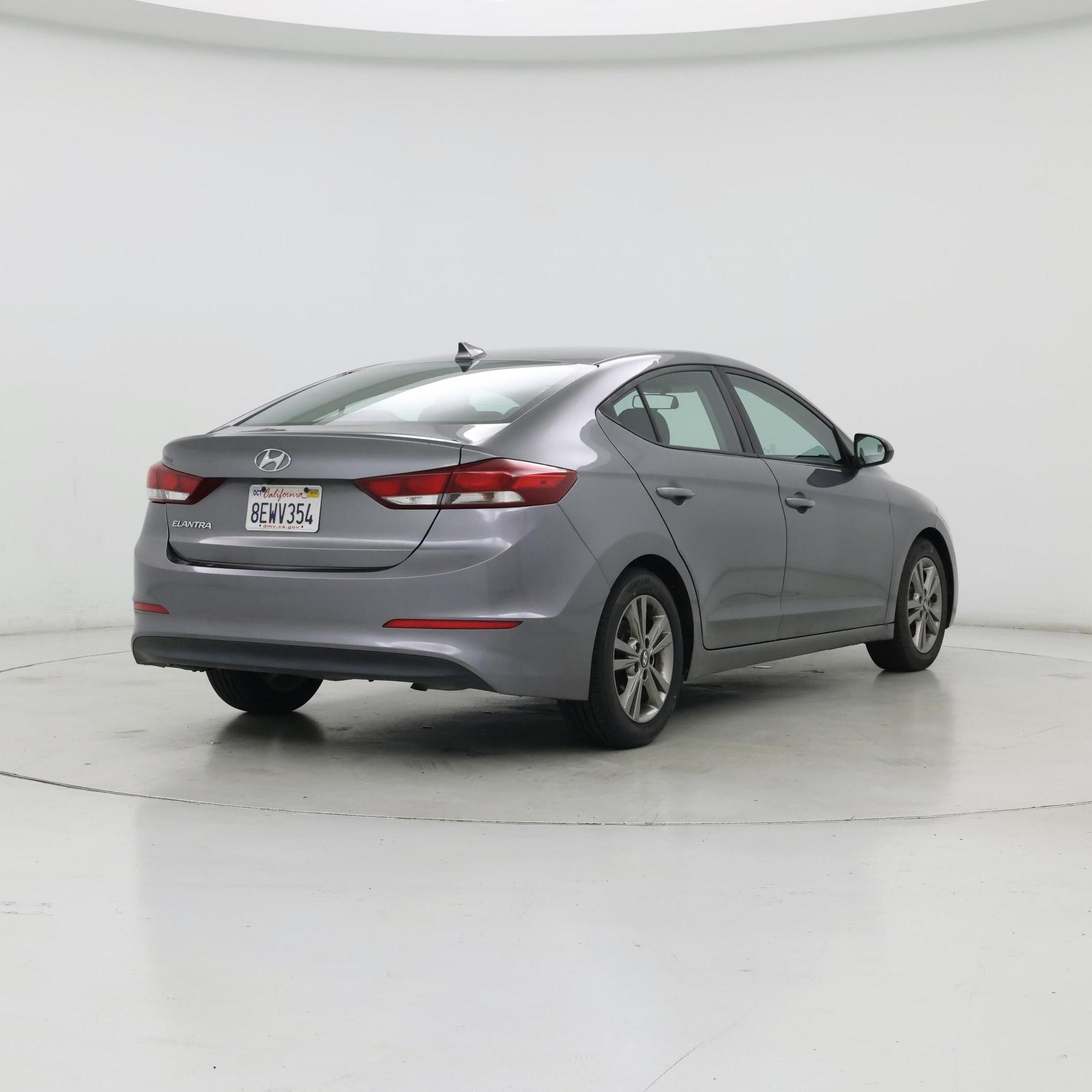 Thumbnail: 2018 Hyundai Elantra - 8