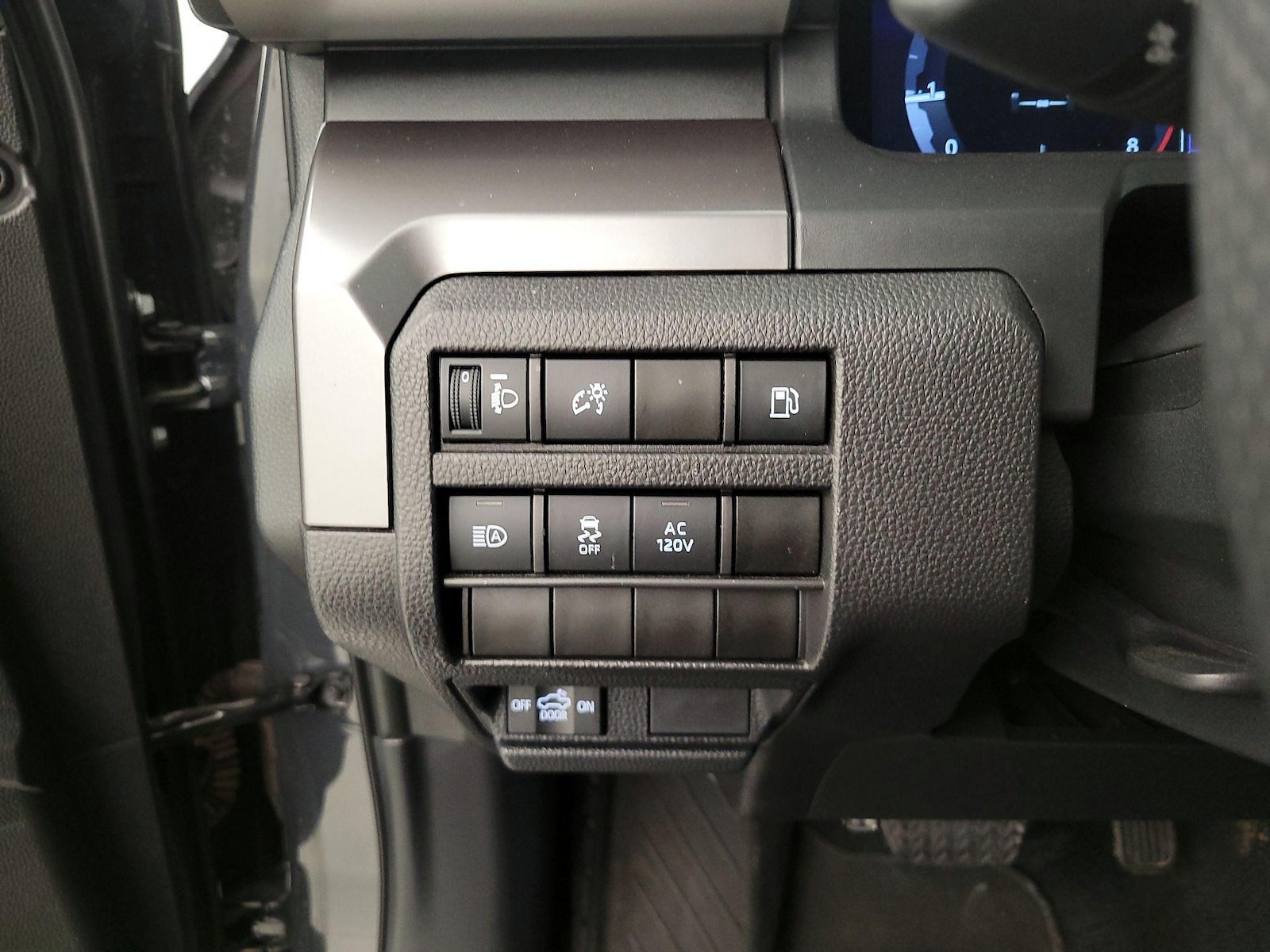 2025 Toyota Tacoma TRD Off Road - Photo 14