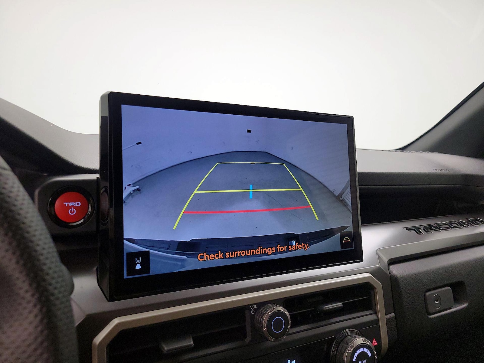 2025 Toyota Tacoma TRD Off Road - Photo 15