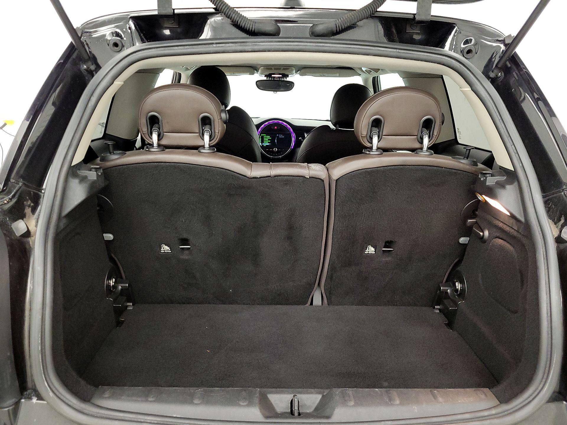 Thumbnail: 2018 MINI Cooper Hardtop - 20