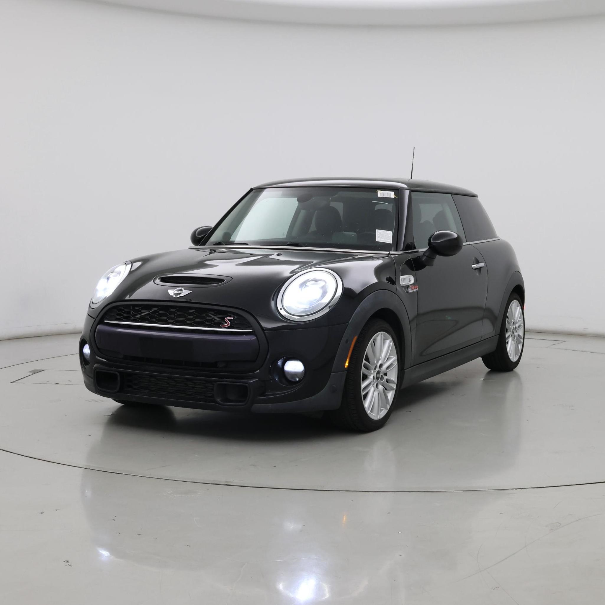 Thumbnail: 2018 MINI Cooper Hardtop - 4