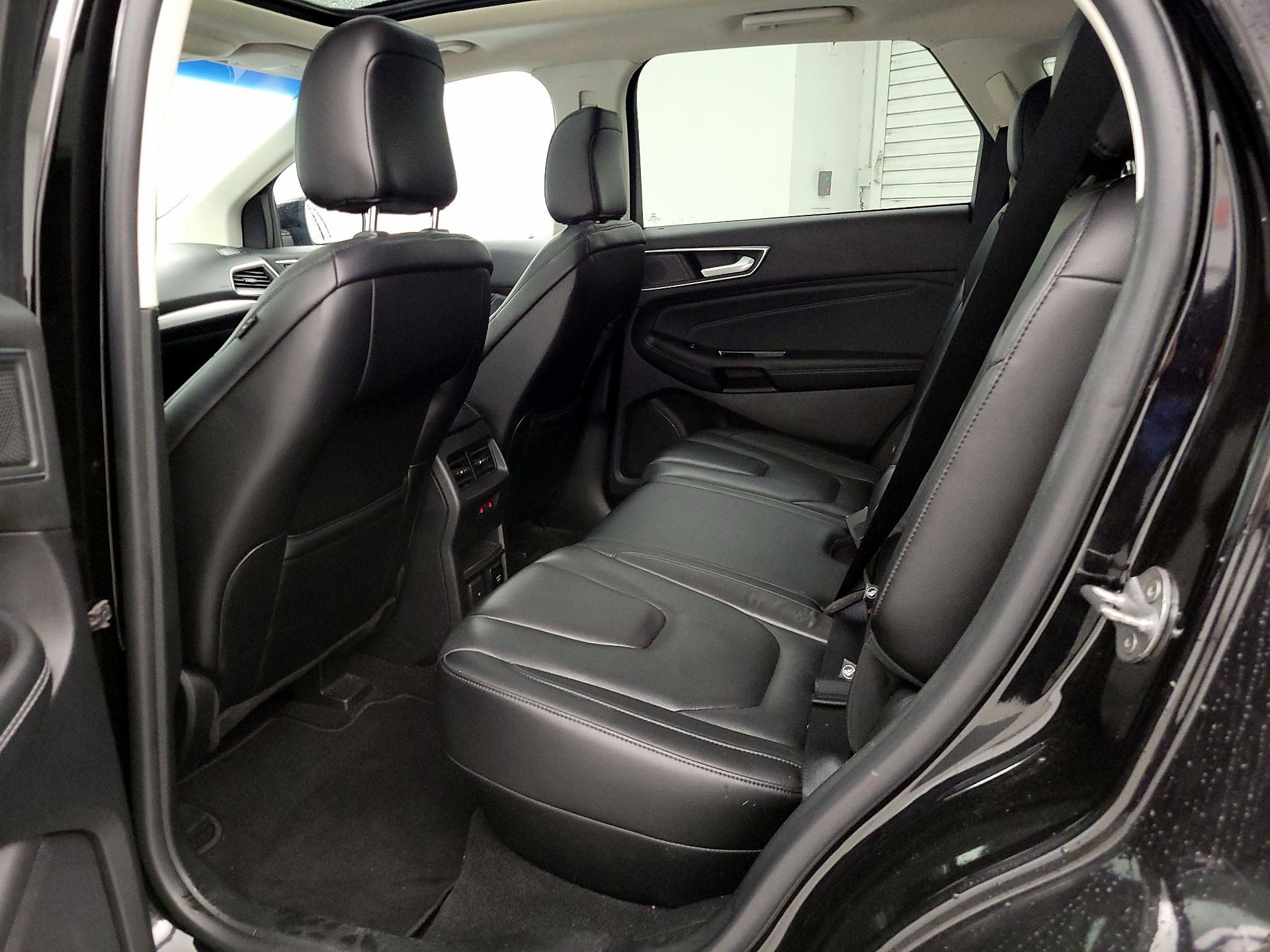 Thumbnail: 2020 Ford Edge - 19