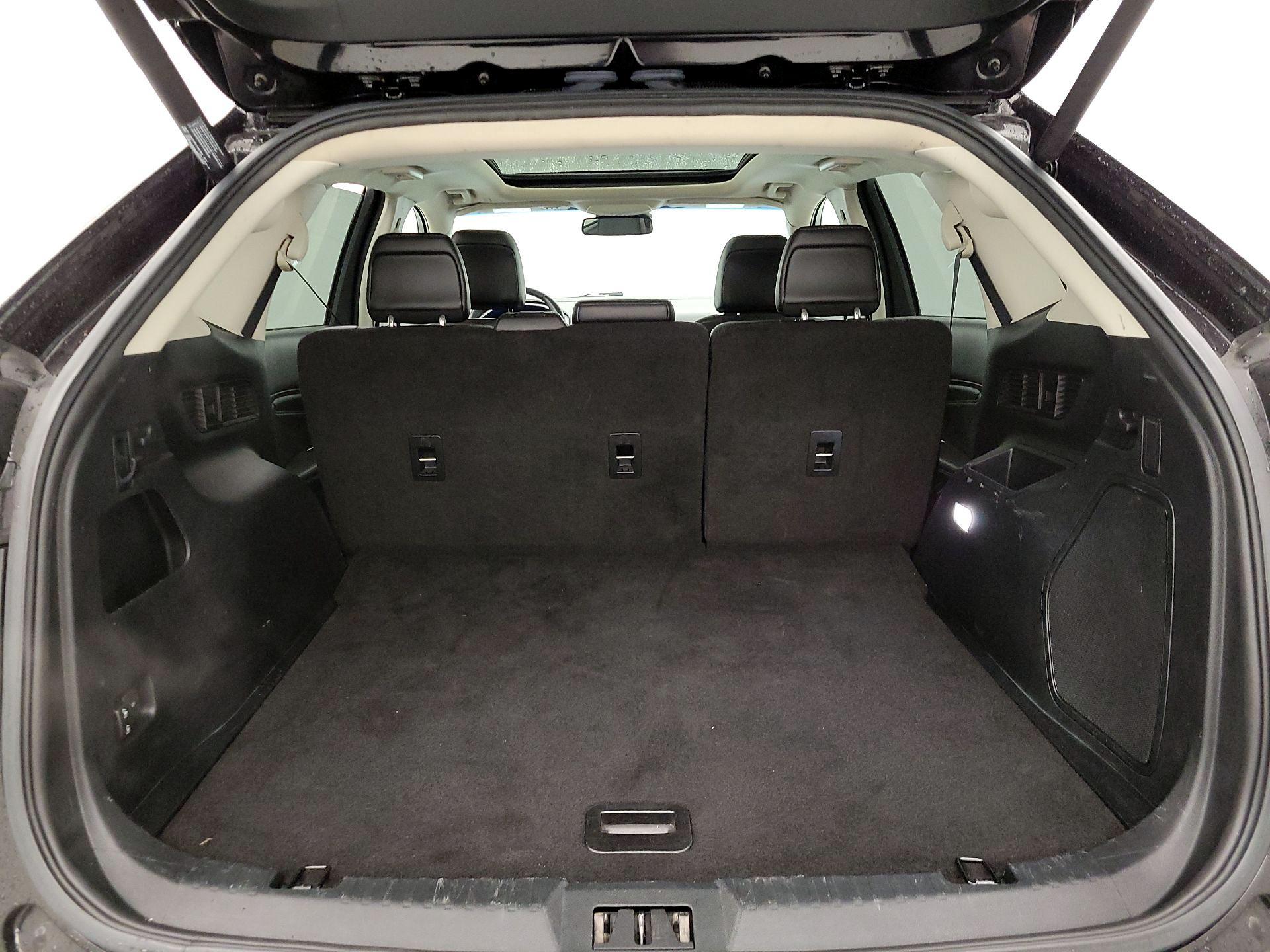 Thumbnail: 2020 Ford Edge - 20