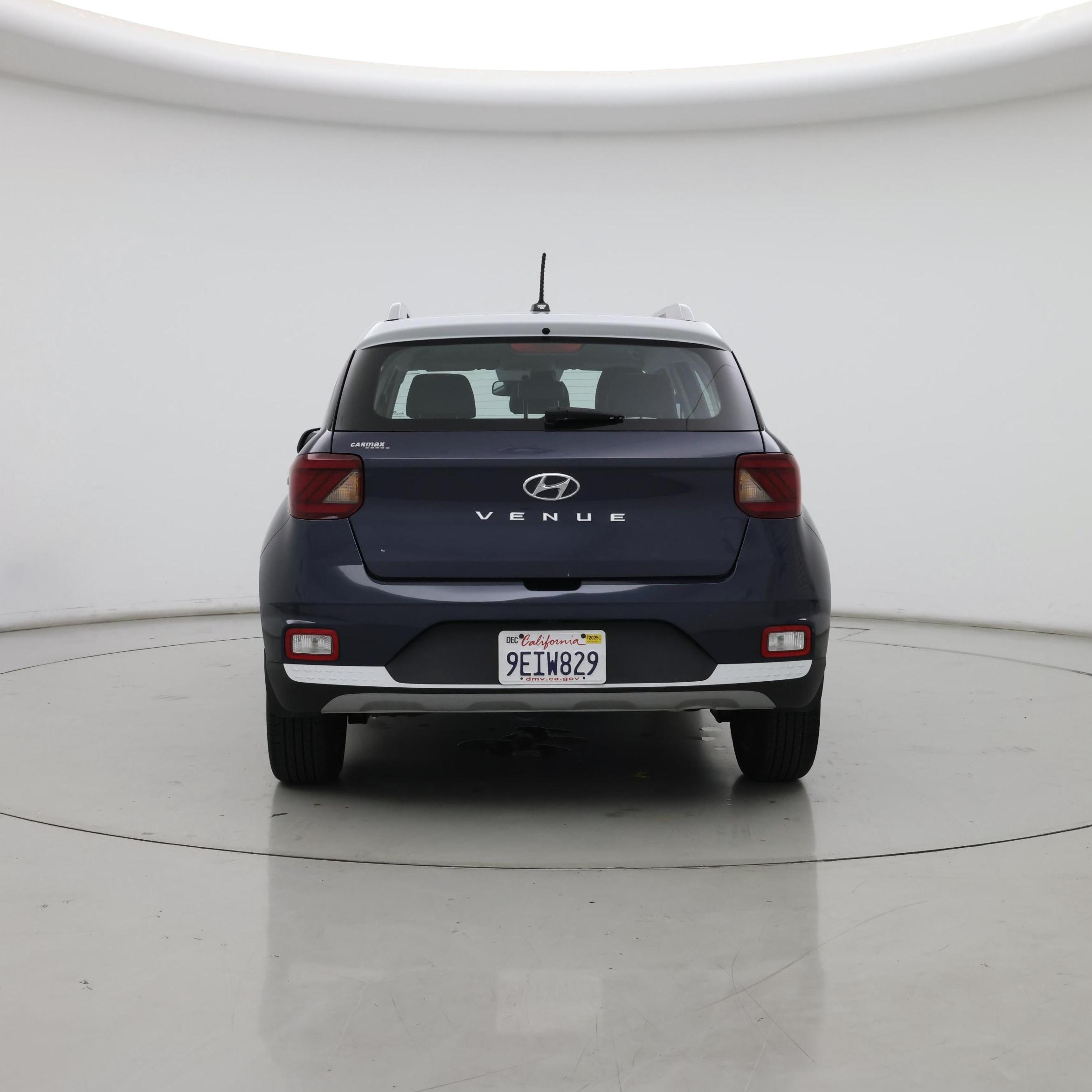 Thumbnail: 2023 Hyundai Venue - 6