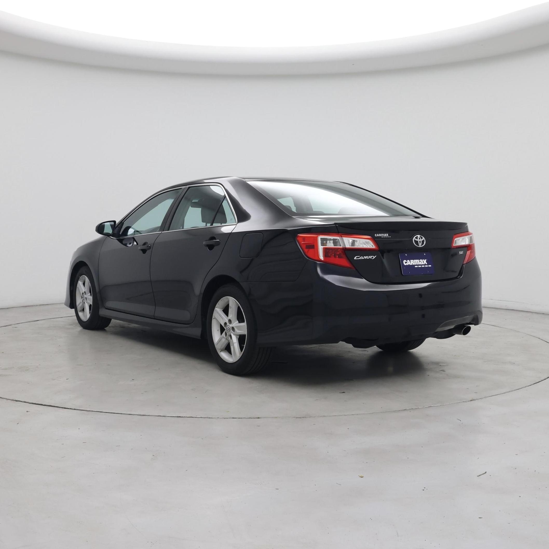 Thumbnail: 2014 Toyota Camry - 2