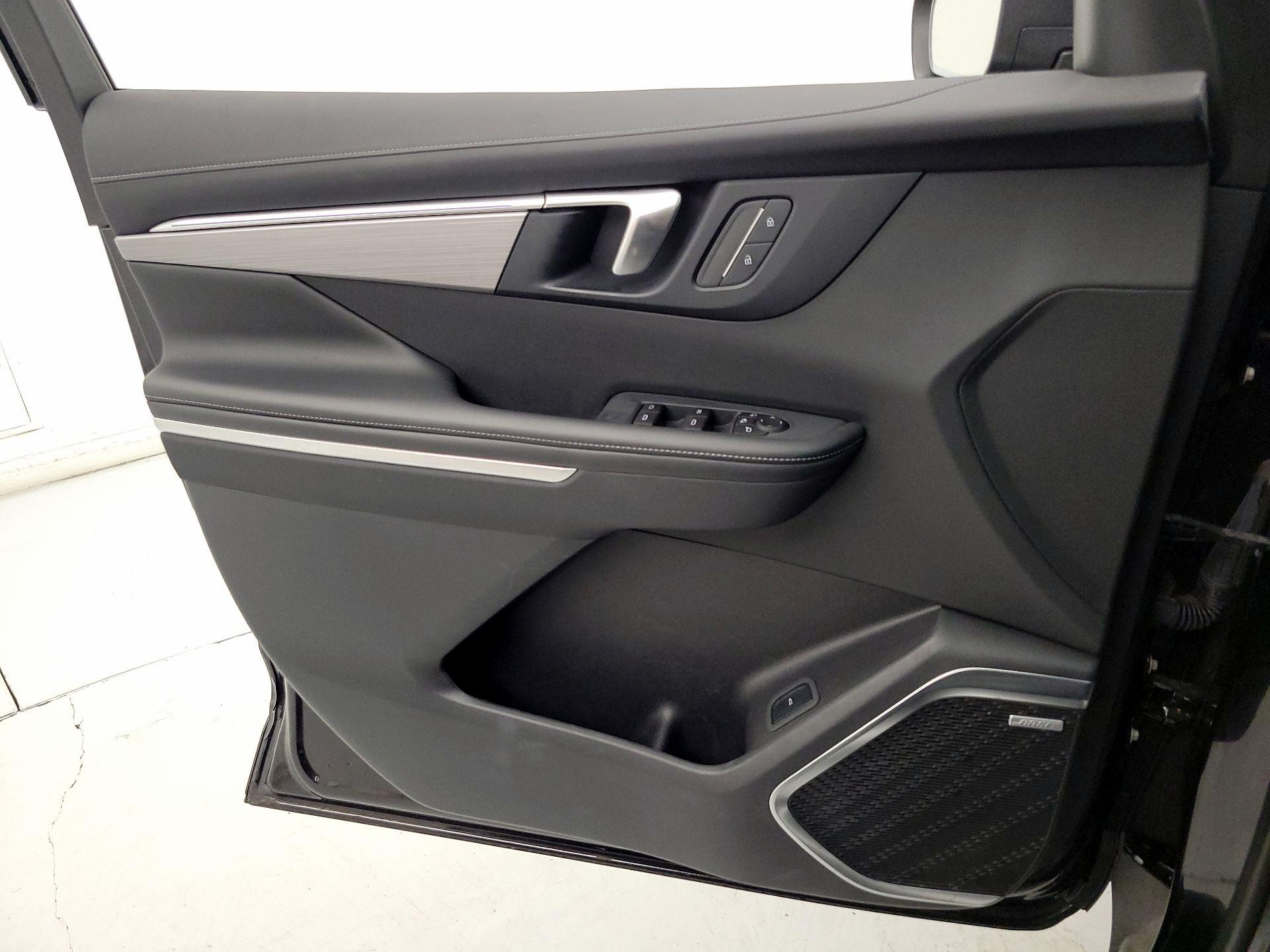 Thumbnail: 2025 Buick Enclave - 12