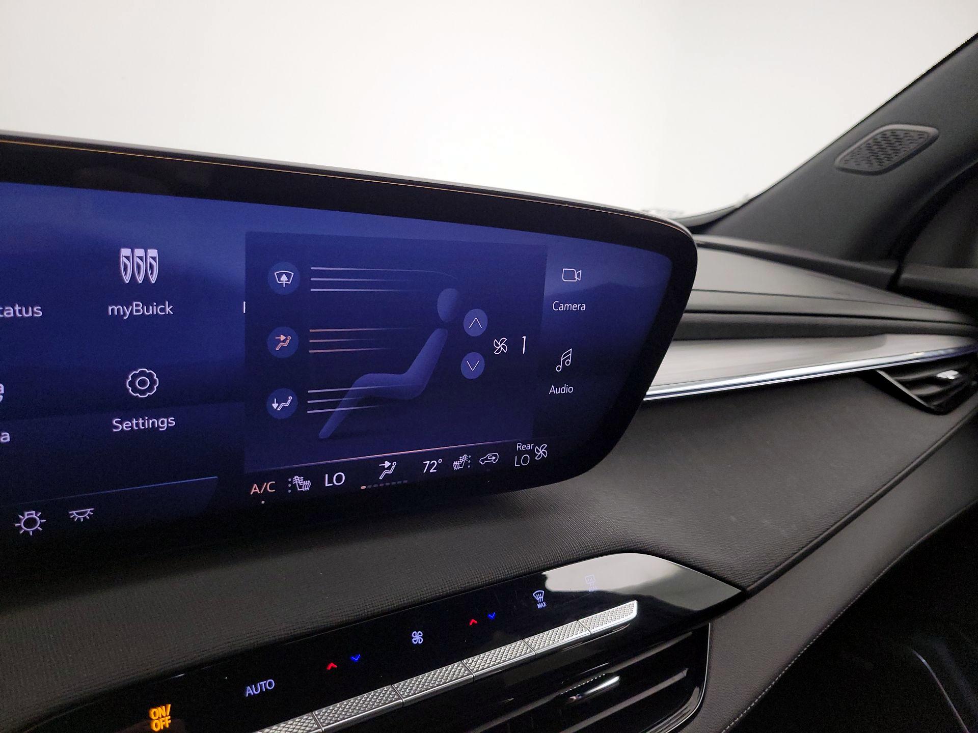 Thumbnail: 2025 Buick Enclave - 16