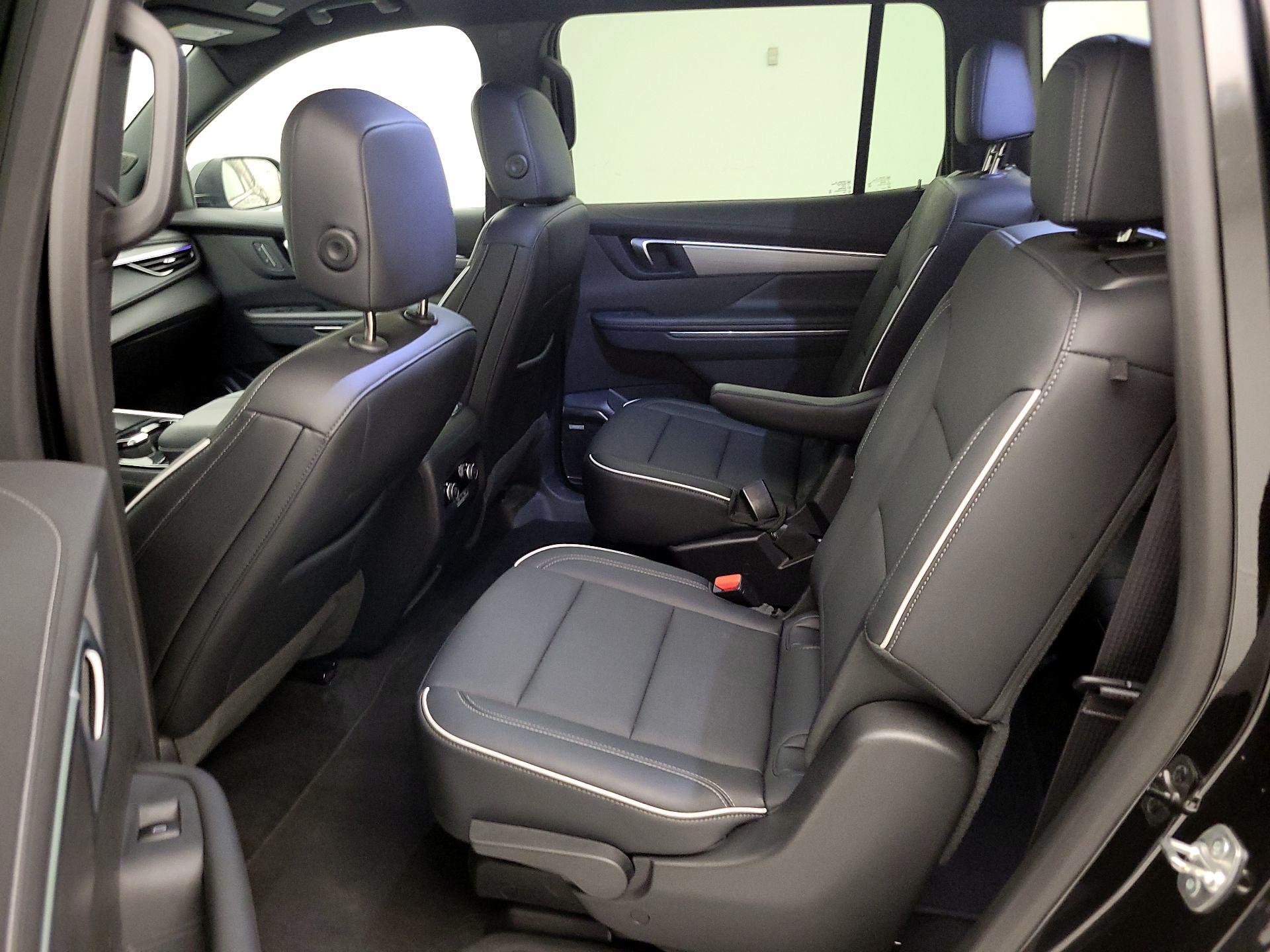 Thumbnail: 2025 Buick Enclave - 19