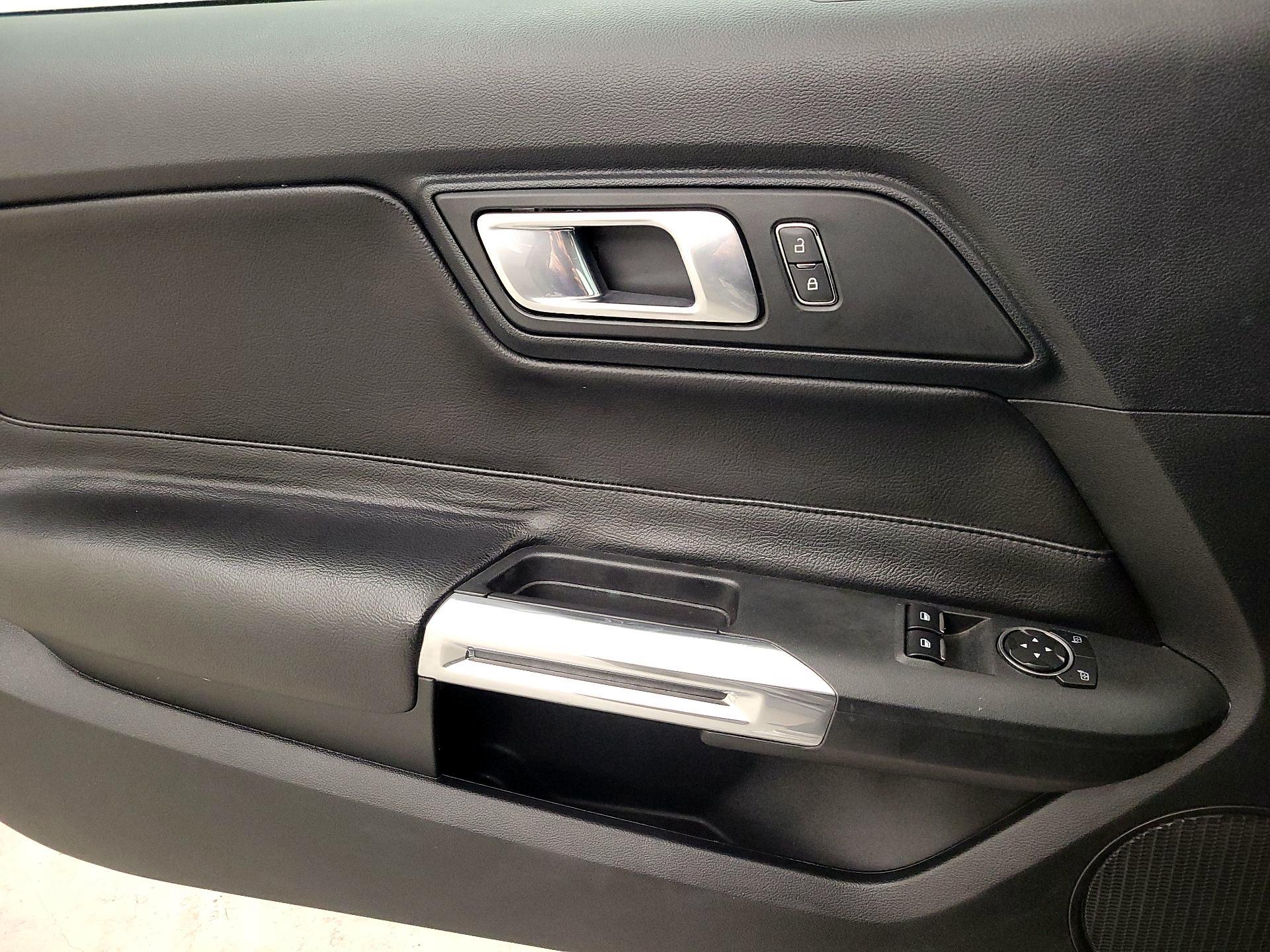 Thumbnail: 2020 Ford Mustang - 12