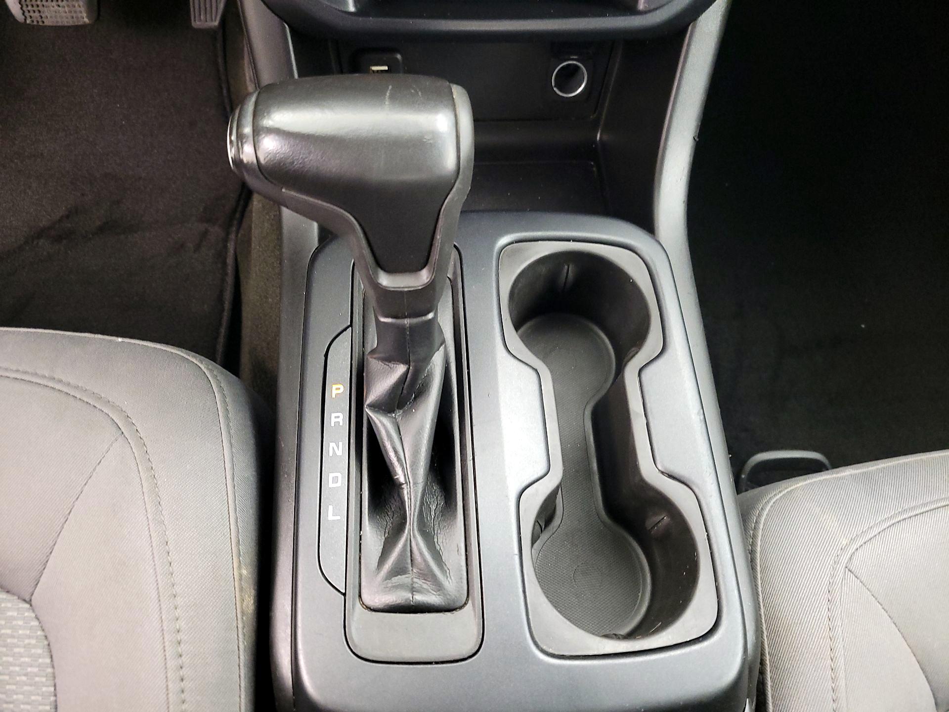 Thumbnail: 2017 Chevrolet Colorado - 16