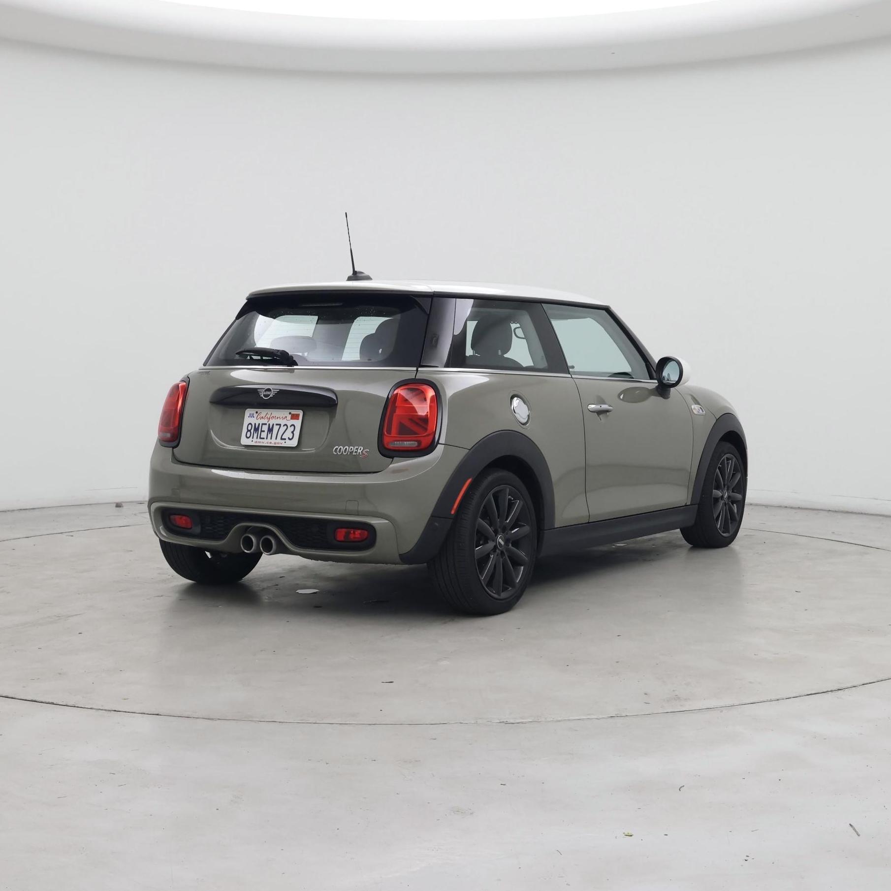 Thumbnail: 2019 MINI Cooper Hardtop - 8