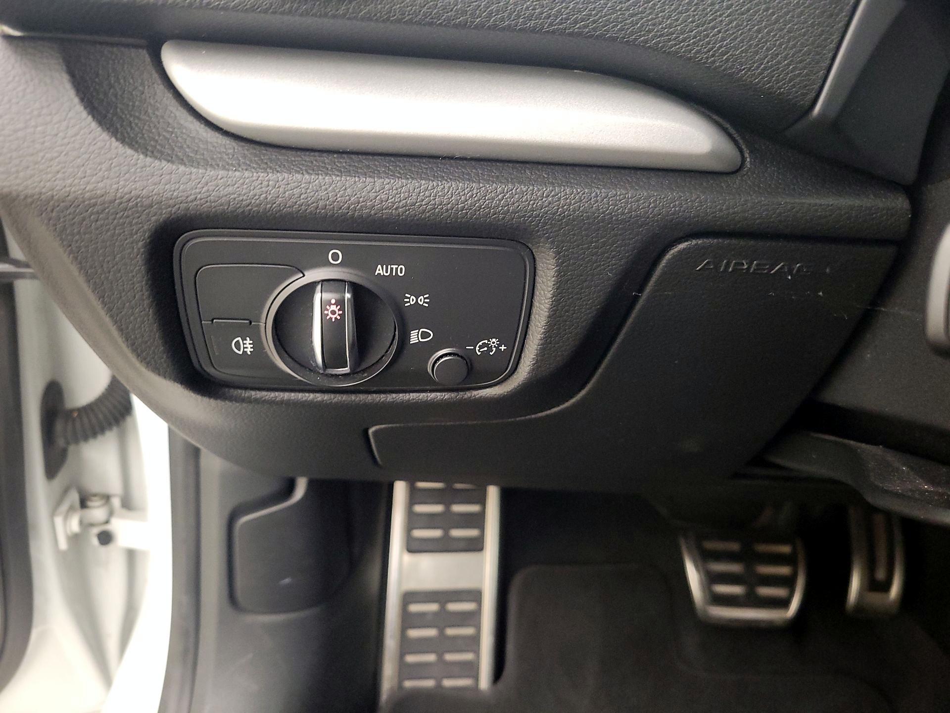 Thumbnail: 2015 Audi A3 - 13