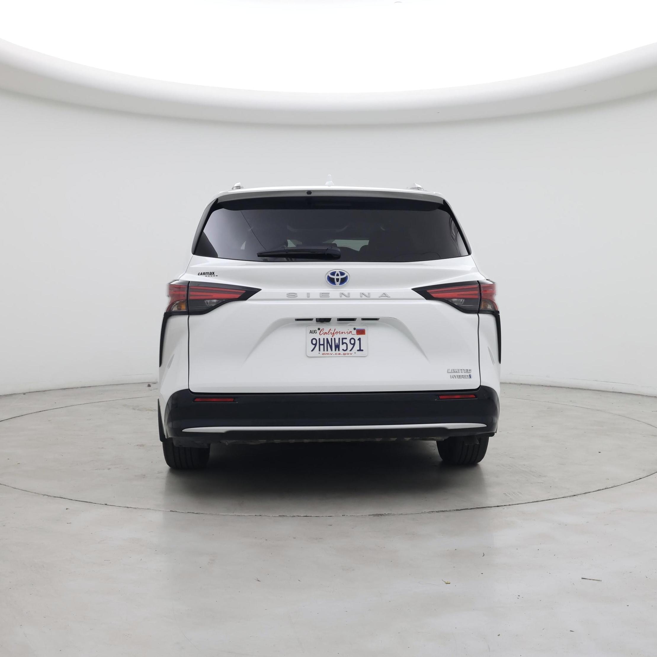 Thumbnail: 2023 Toyota Sienna - 6