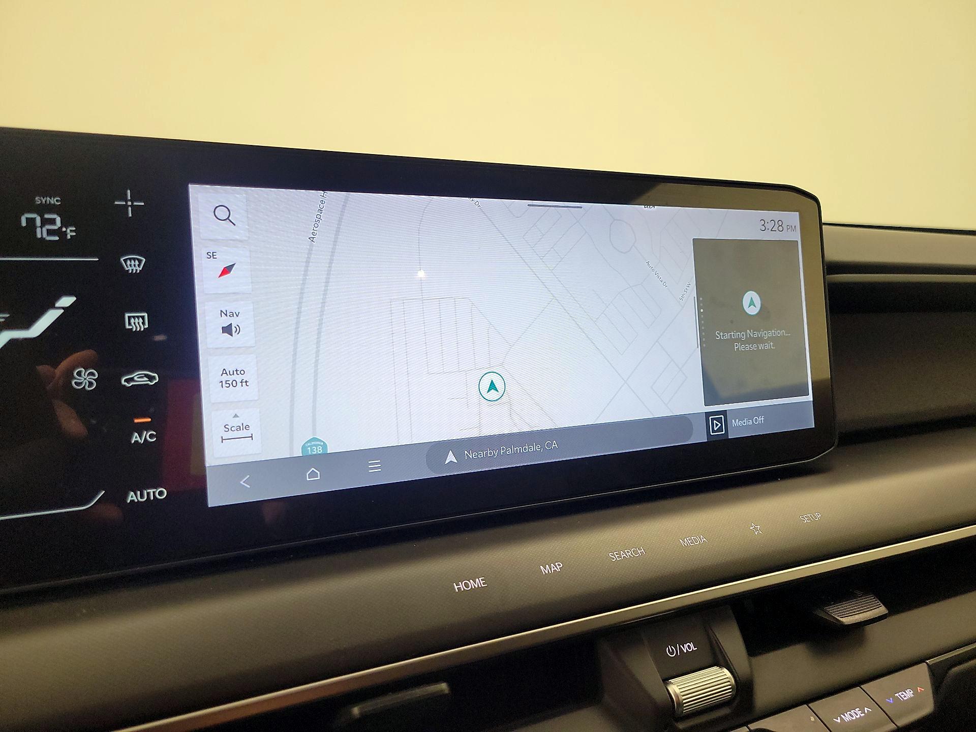 Thumbnail: 2024 Kia EV9 - 14