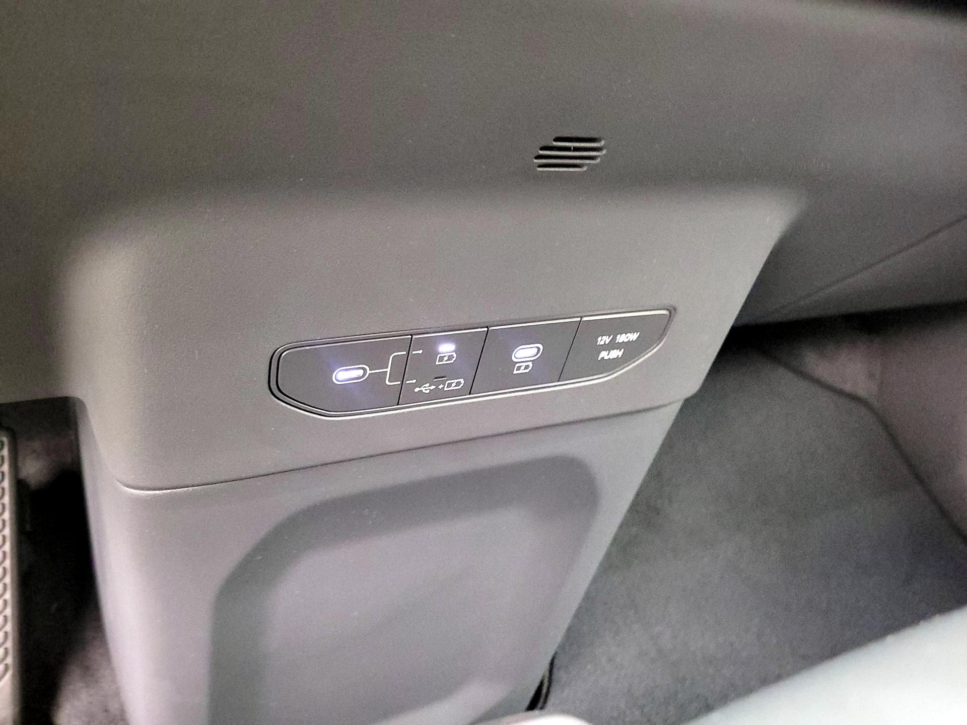 Thumbnail: 2024 Kia EV9 - 19