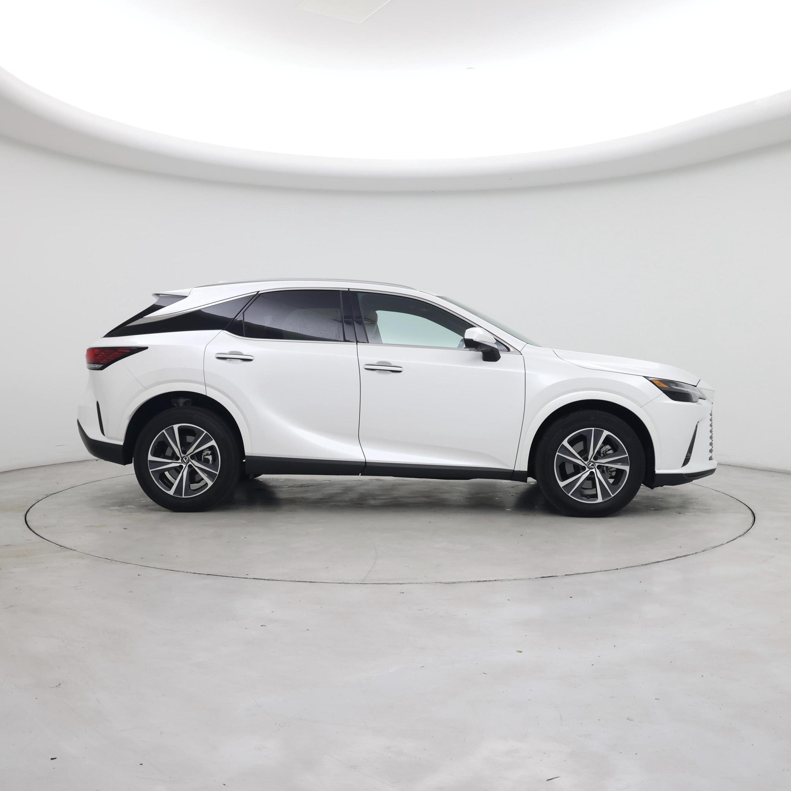 Thumbnail: 2024 Lexus RX - 7