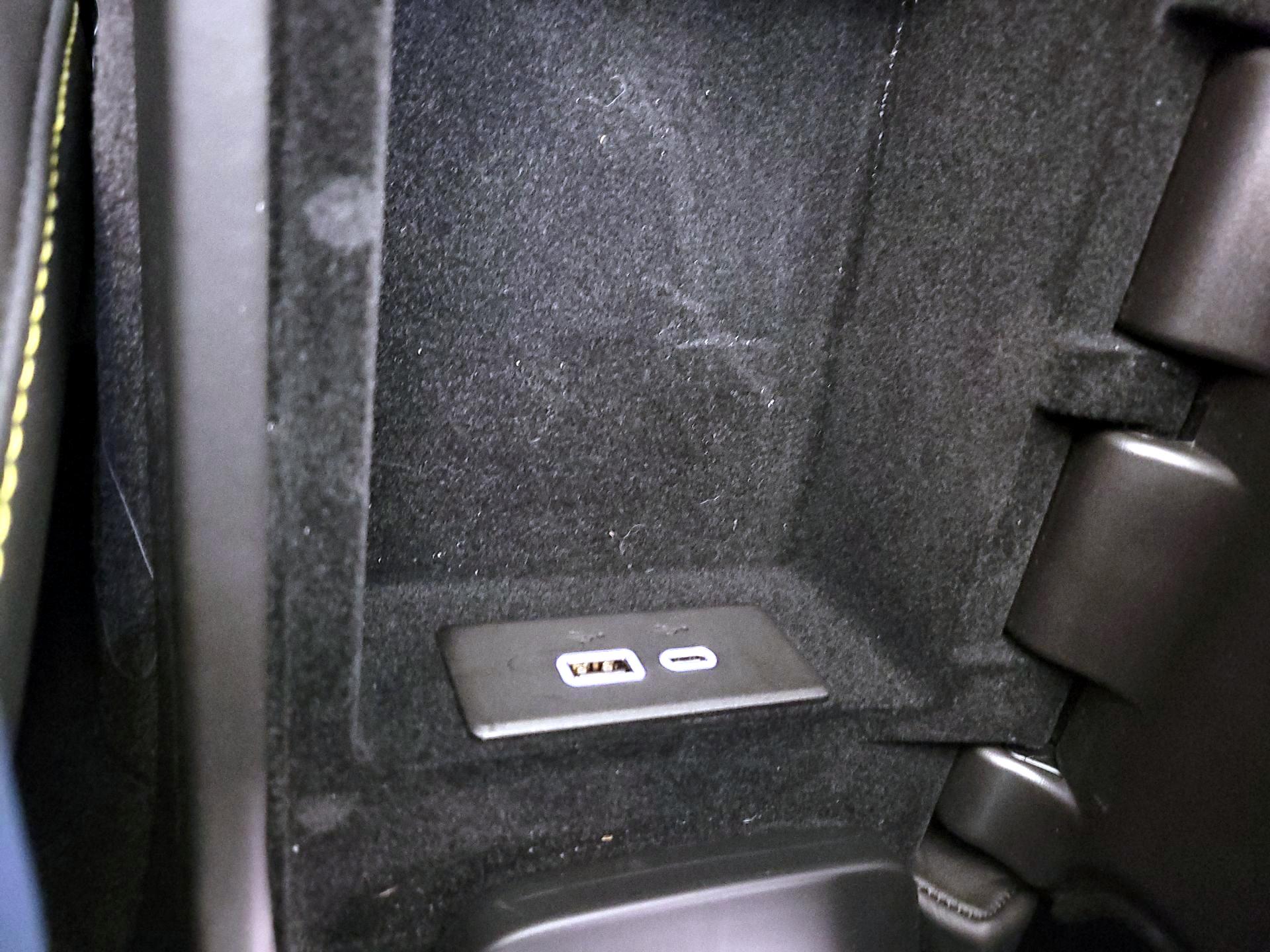 Thumbnail: 2025 Chevrolet Corvette - 18