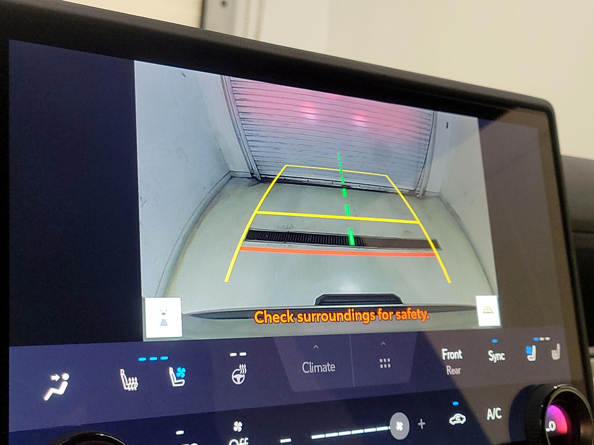 Thumbnail: 2025 Lexus GX - 14