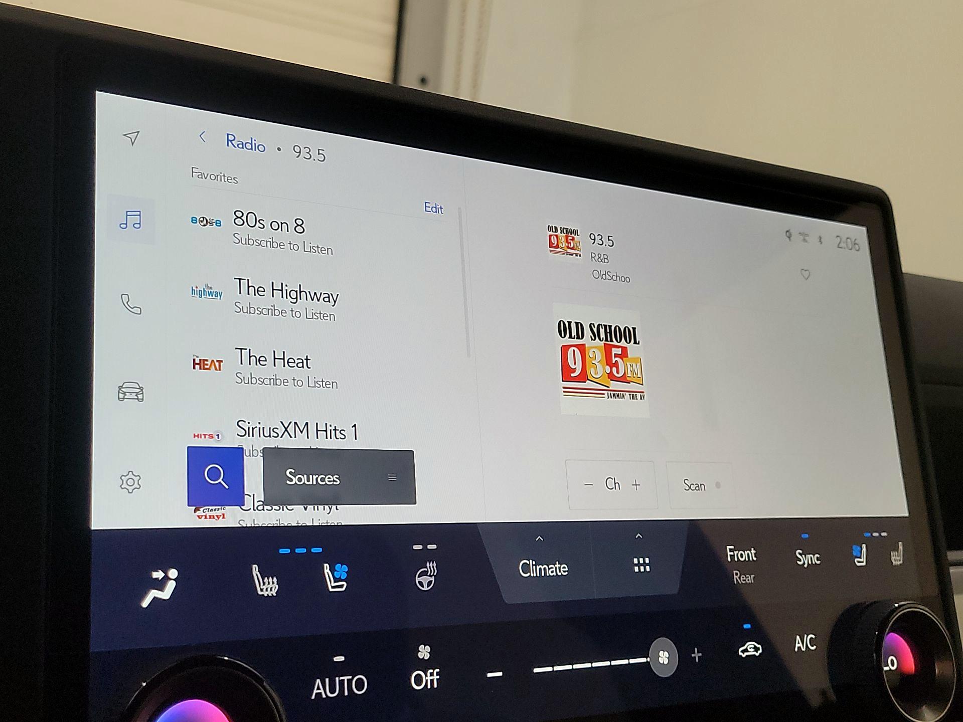 Thumbnail: 2025 Lexus GX - 15