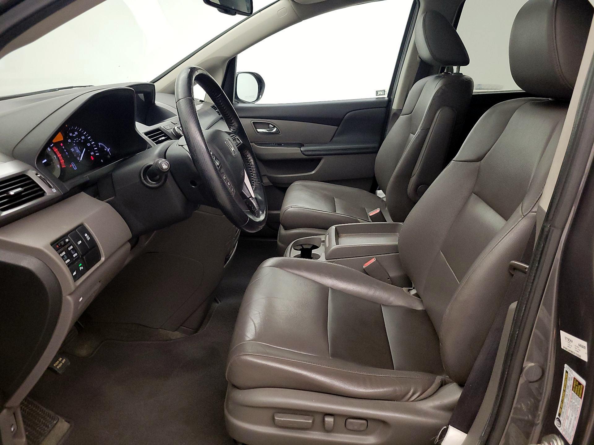 Thumbnail: 2014 Honda Odyssey - 11