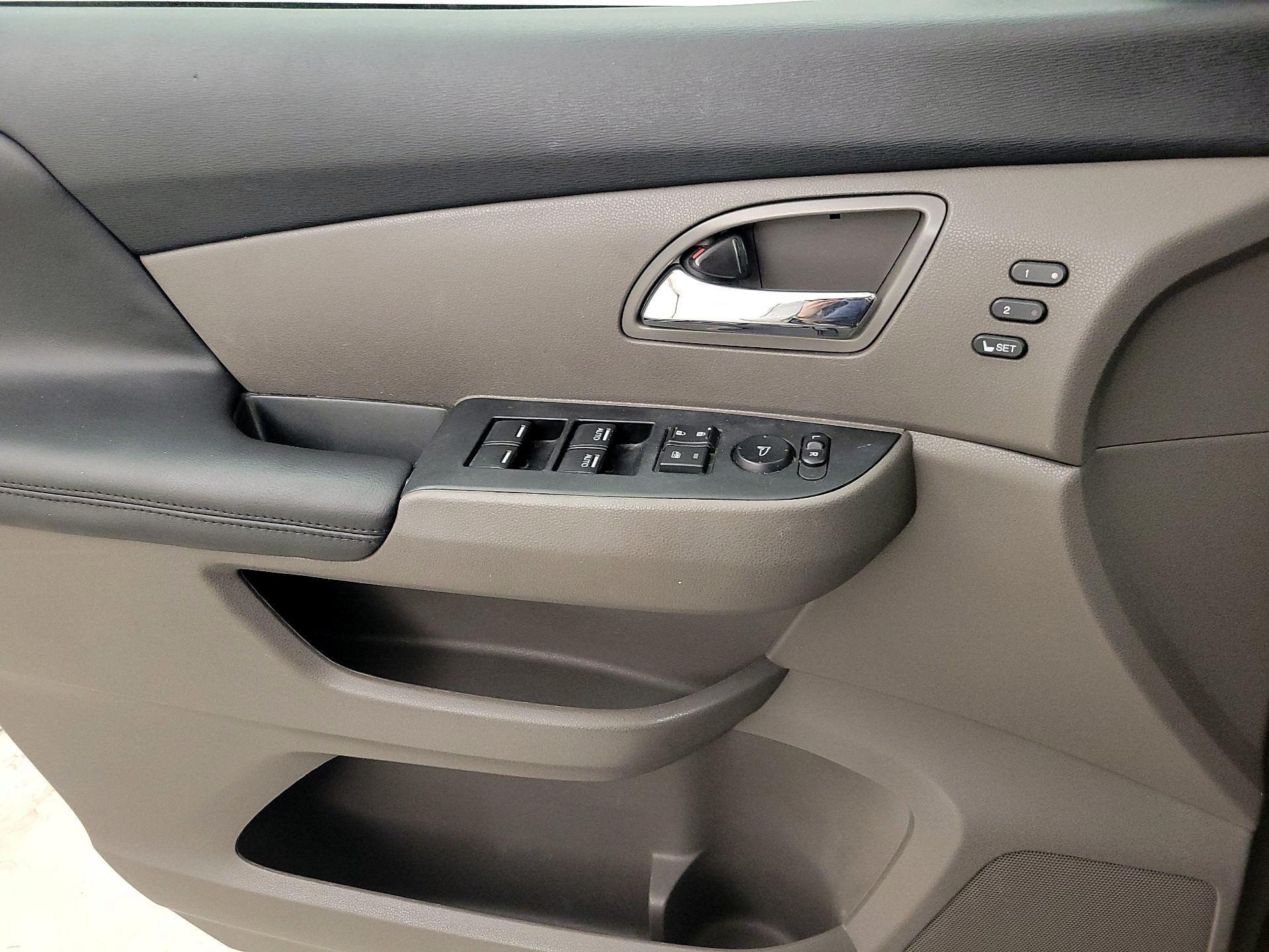 Thumbnail: 2014 Honda Odyssey - 12