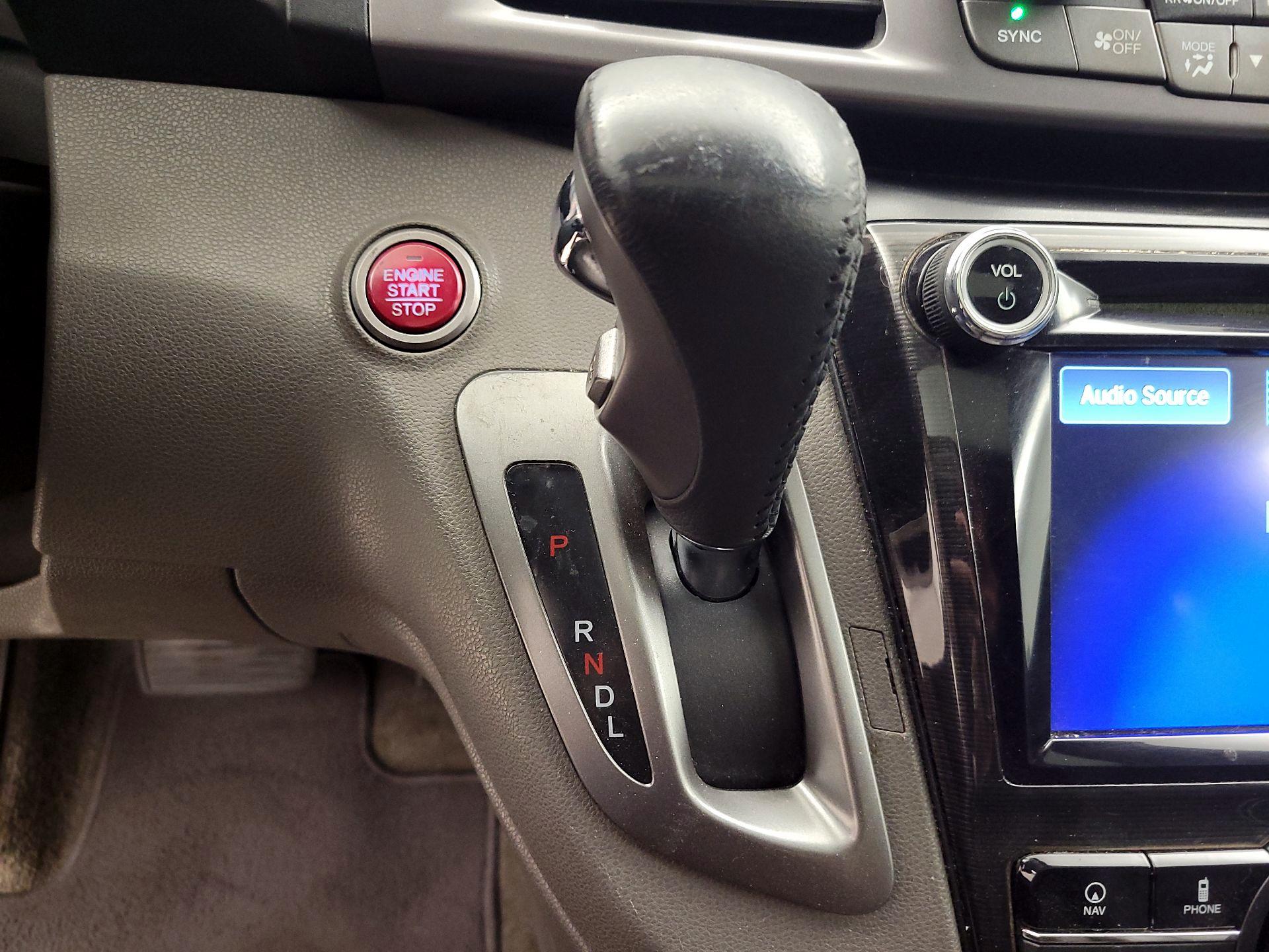 Thumbnail: 2014 Honda Odyssey - 18