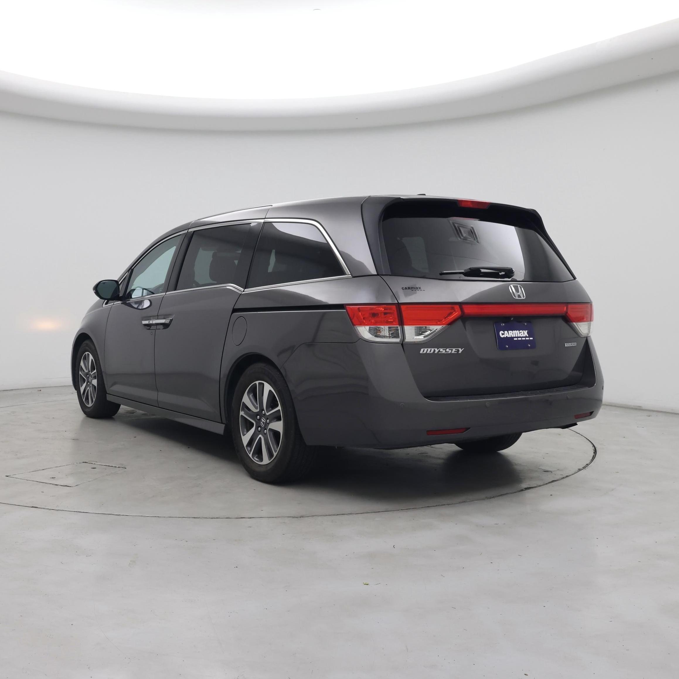 Thumbnail: 2014 Honda Odyssey - 2