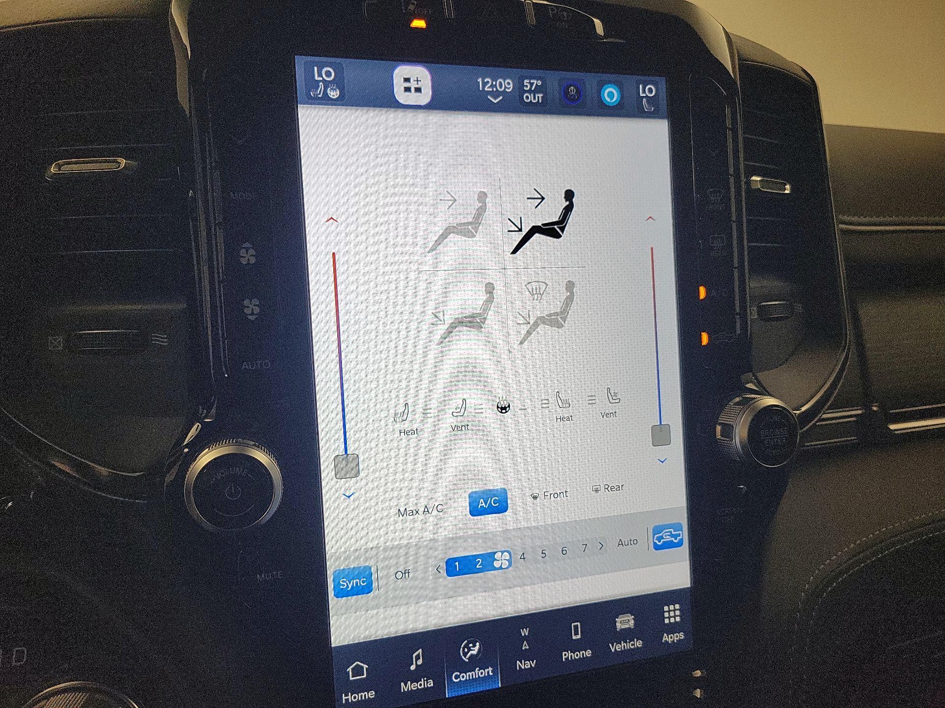 Thumbnail: 2024 RAM 1500 - 17