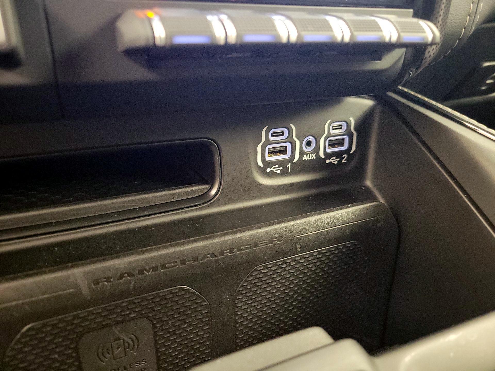 Thumbnail: 2024 RAM 1500 - 19