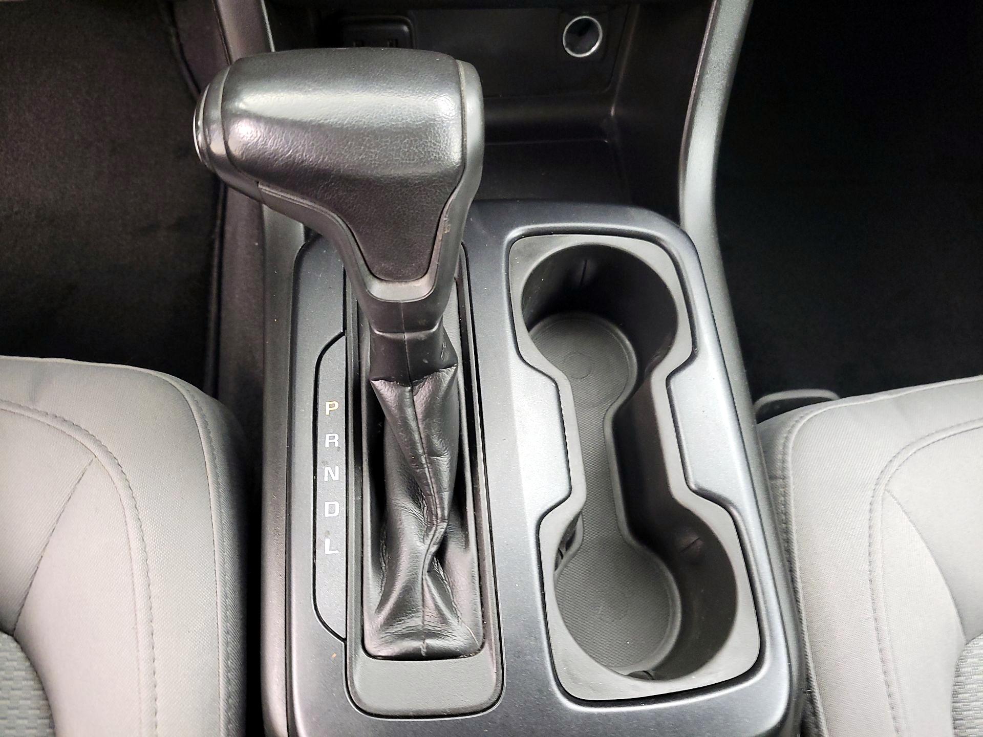 Thumbnail: 2021 Chevrolet Colorado - 16