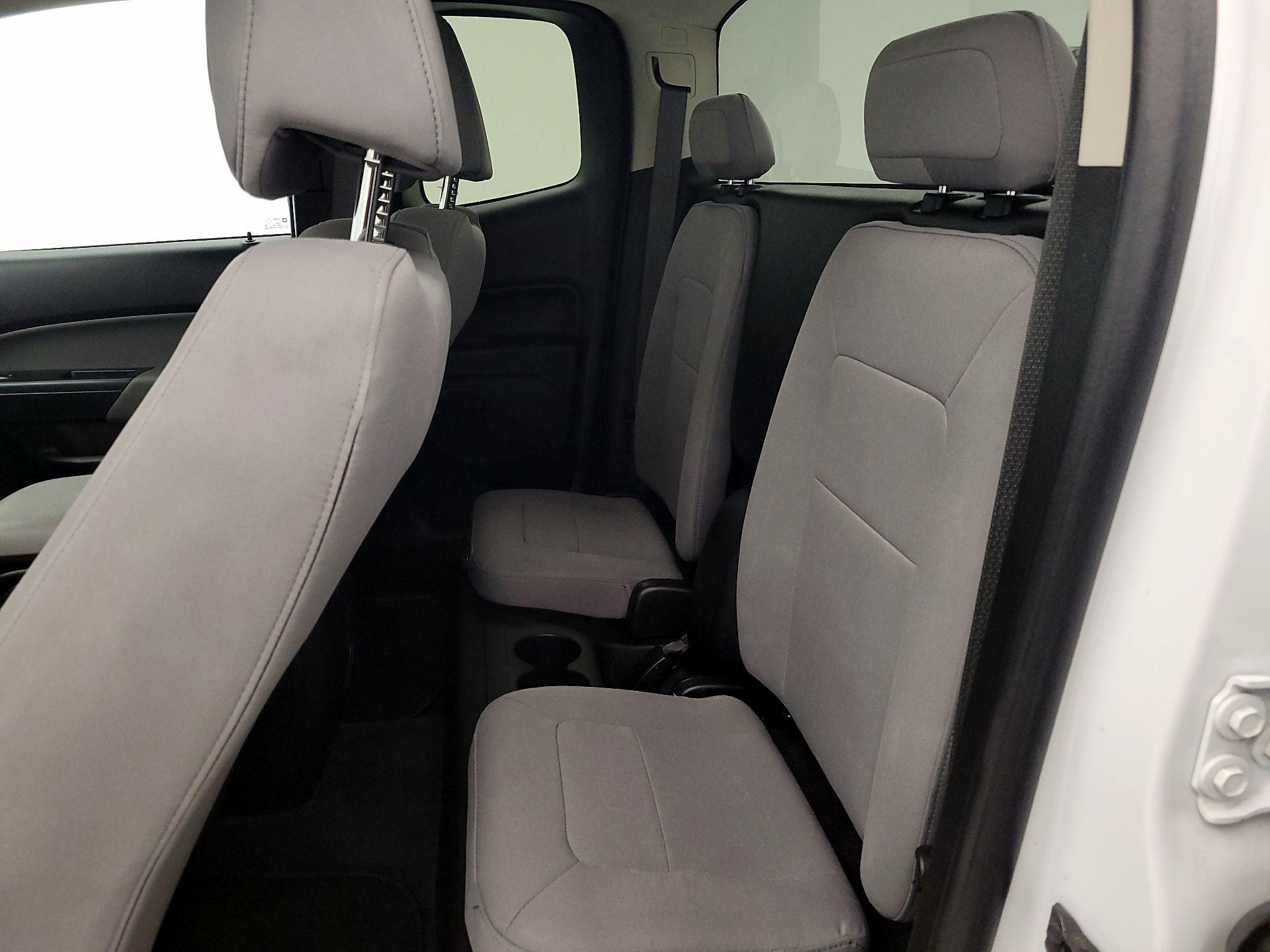 Thumbnail: 2021 Chevrolet Colorado - 18