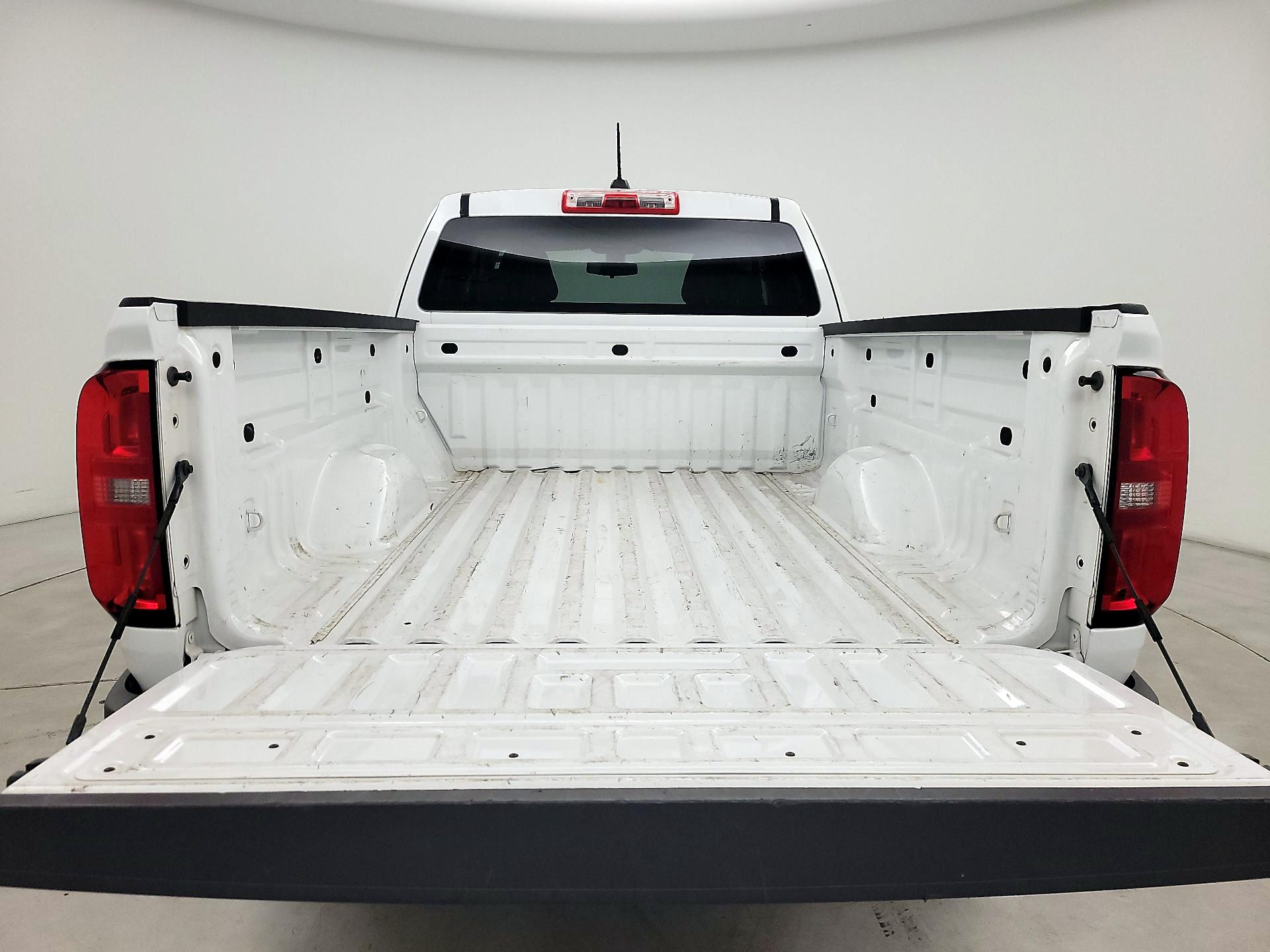 Thumbnail: 2021 Chevrolet Colorado - 19