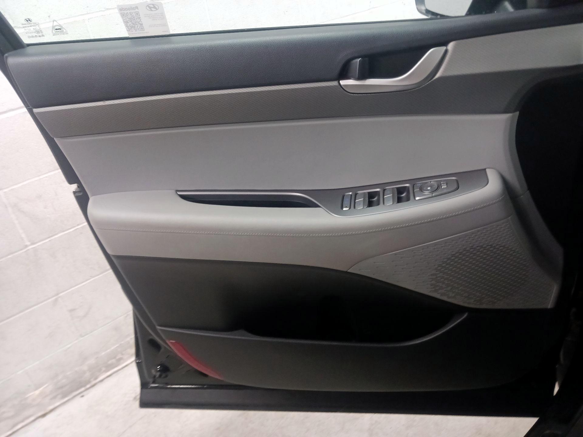 Thumbnail: 2025 Hyundai Palisade - 12