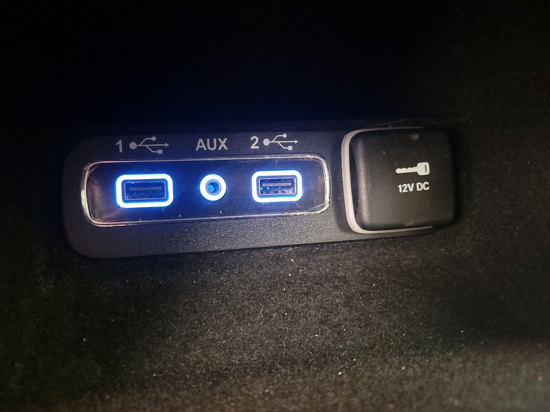 Thumbnail: 2020 Jeep Grand Cherokee - 18