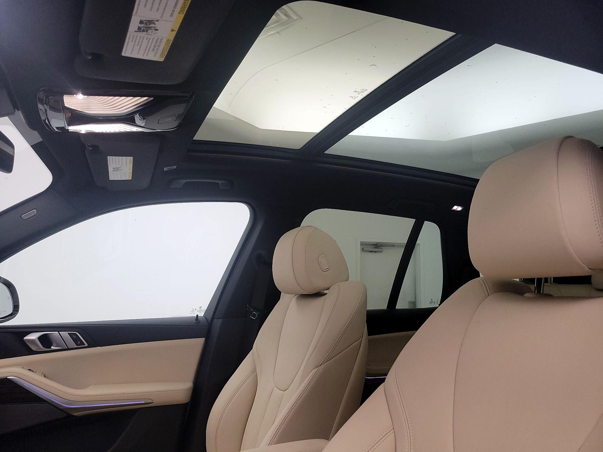 Thumbnail: 2021 BMW X5 - 20