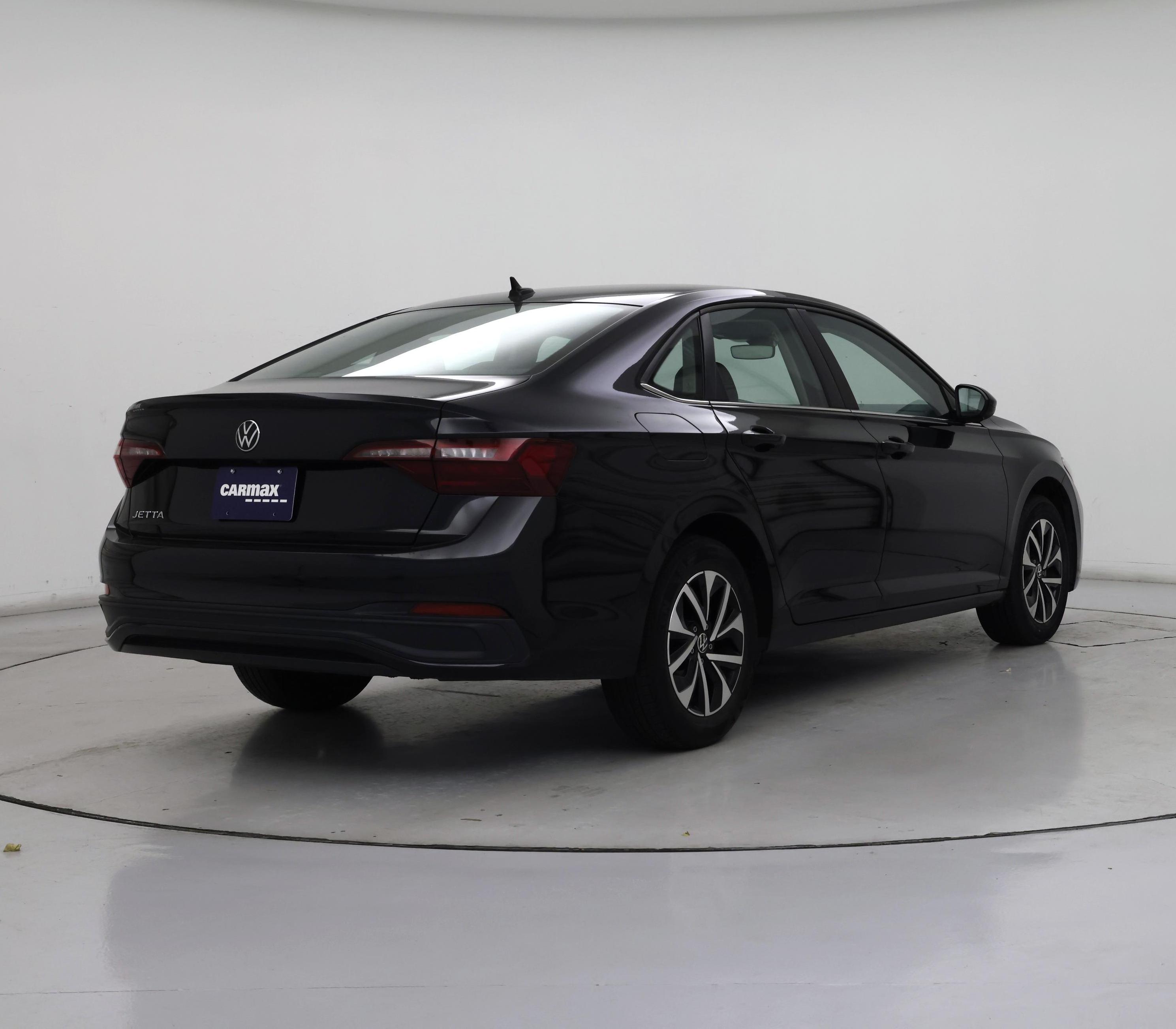 Thumbnail: 2024 Volkswagen Jetta - 8