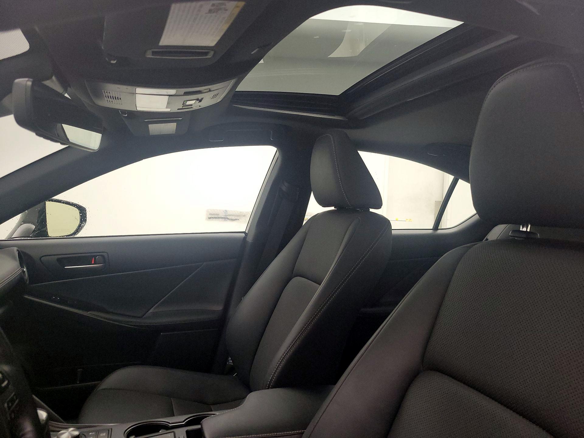 Thumbnail: 2023 Lexus IS - 18